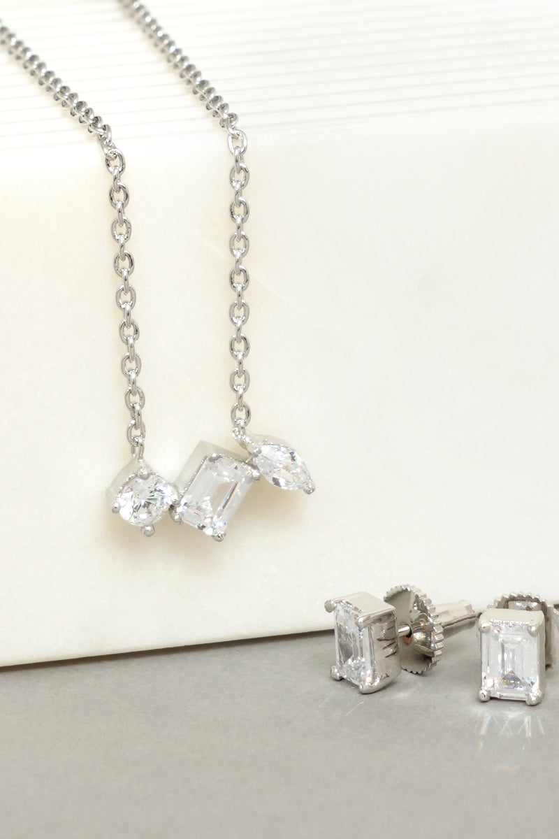 Luna Diamanté Pendent