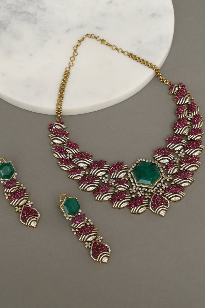 Anviya Diamanté Necklace Set