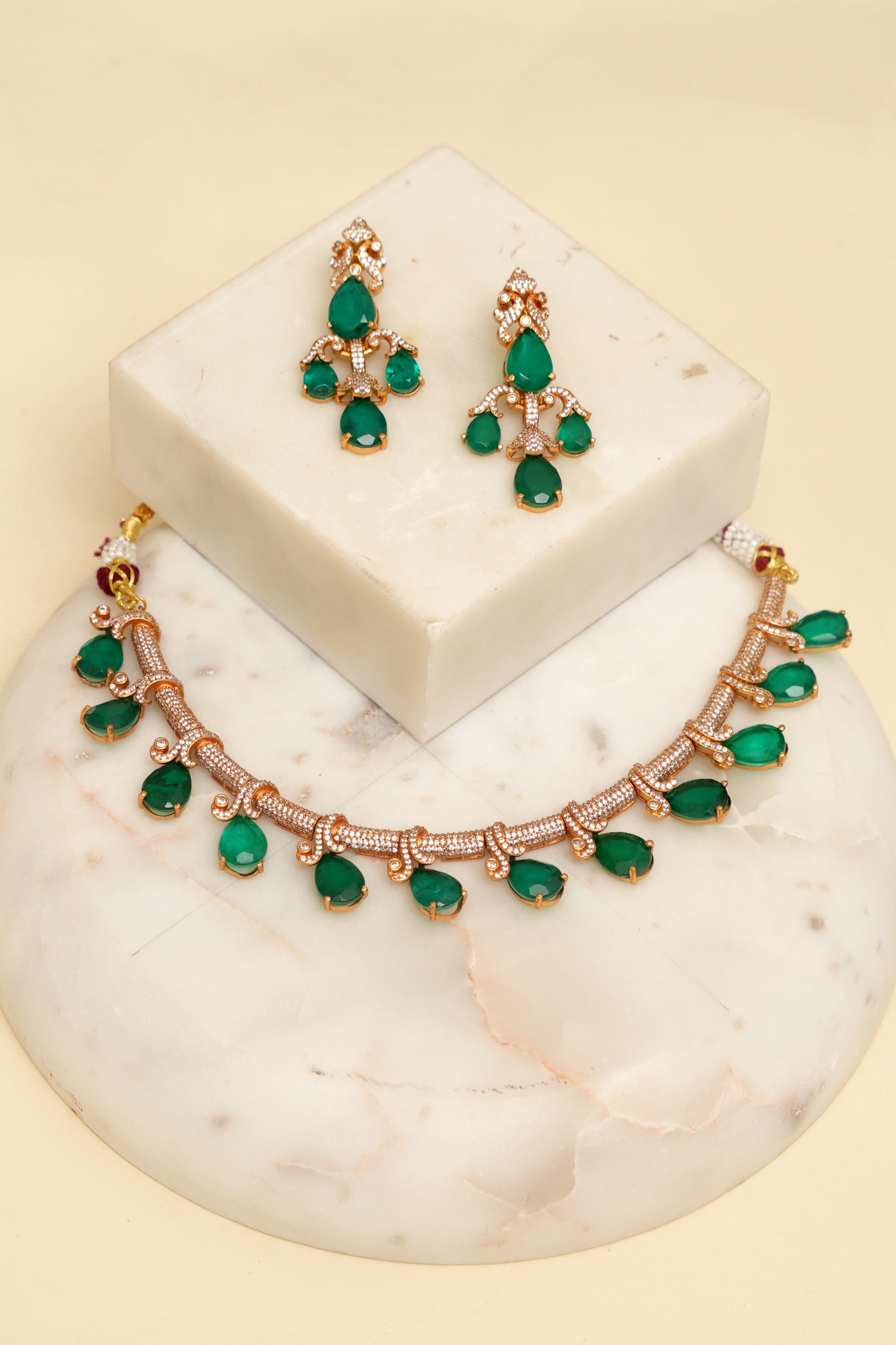 Avni Emerald Royal Set