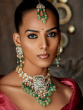 Load image into Gallery viewer, Polki & Green Jade Tumbles Bridal Necklace Set
