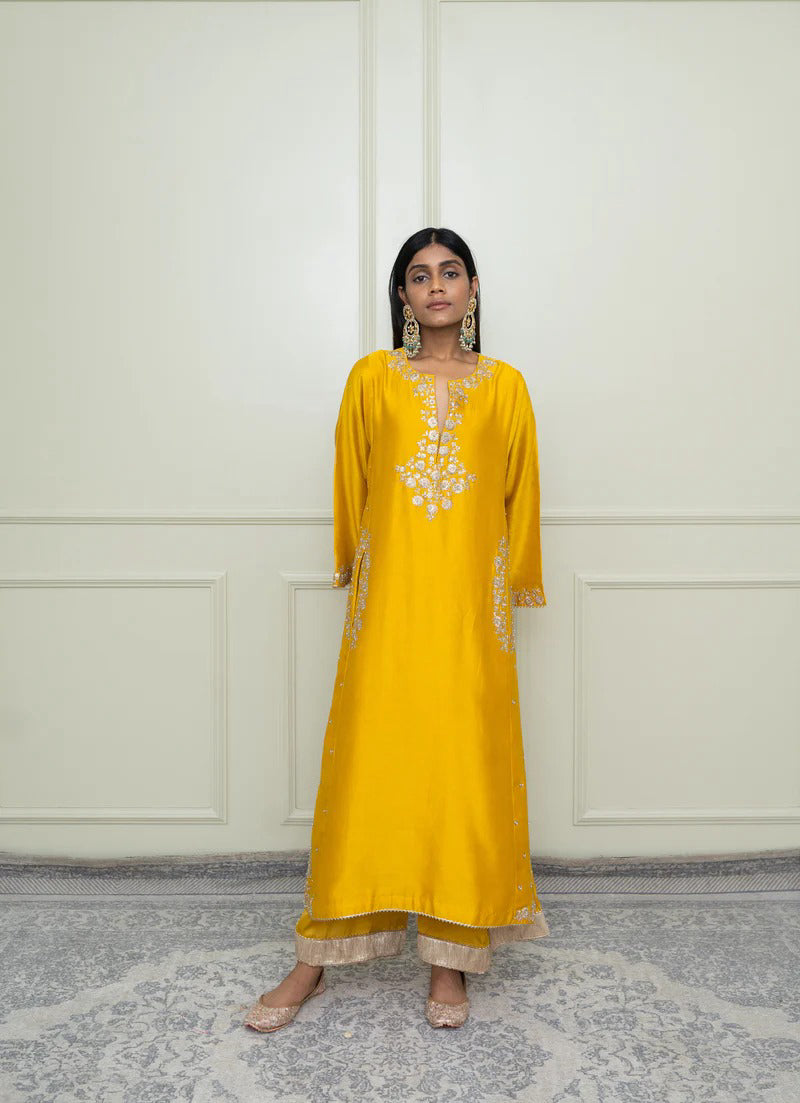 Basirah-Chauga with palazzo and dupatta