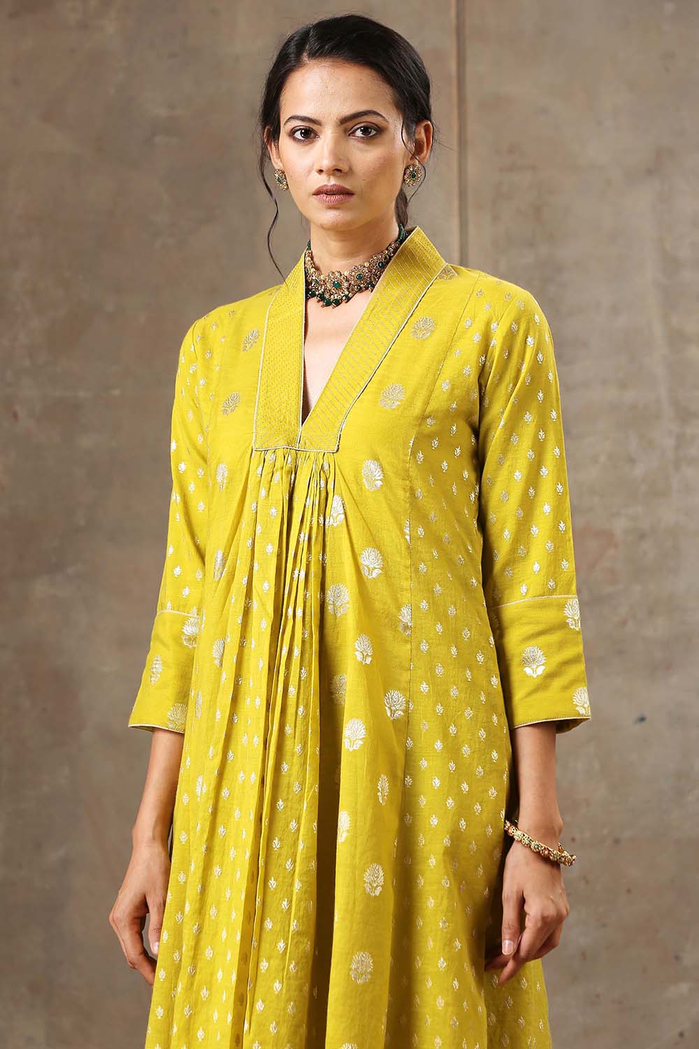 Yellow Chanderi Silk Kurta Set in 5 Kalis
