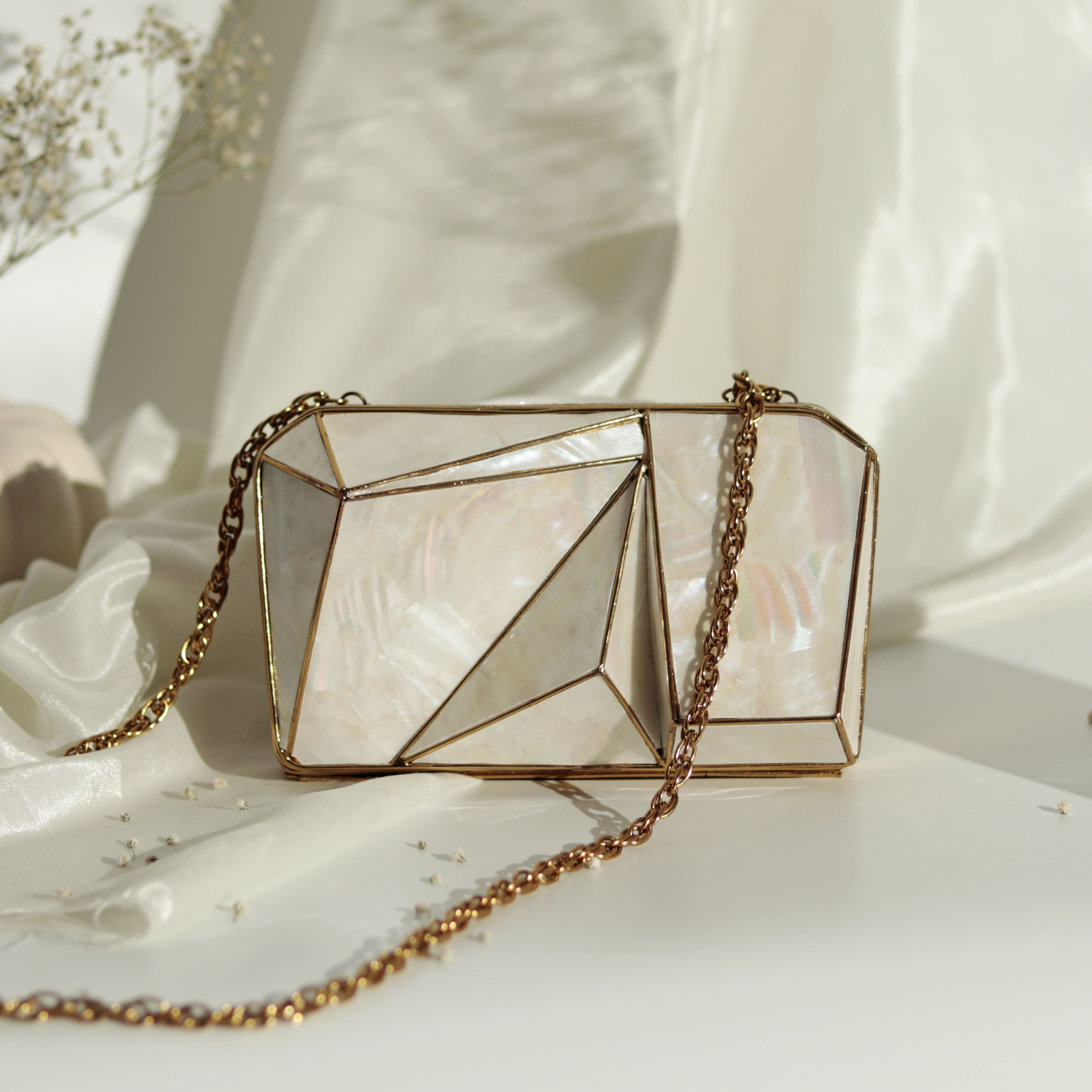 THE TAN CLAN Bushra 3D Mother of Pearl Clutch