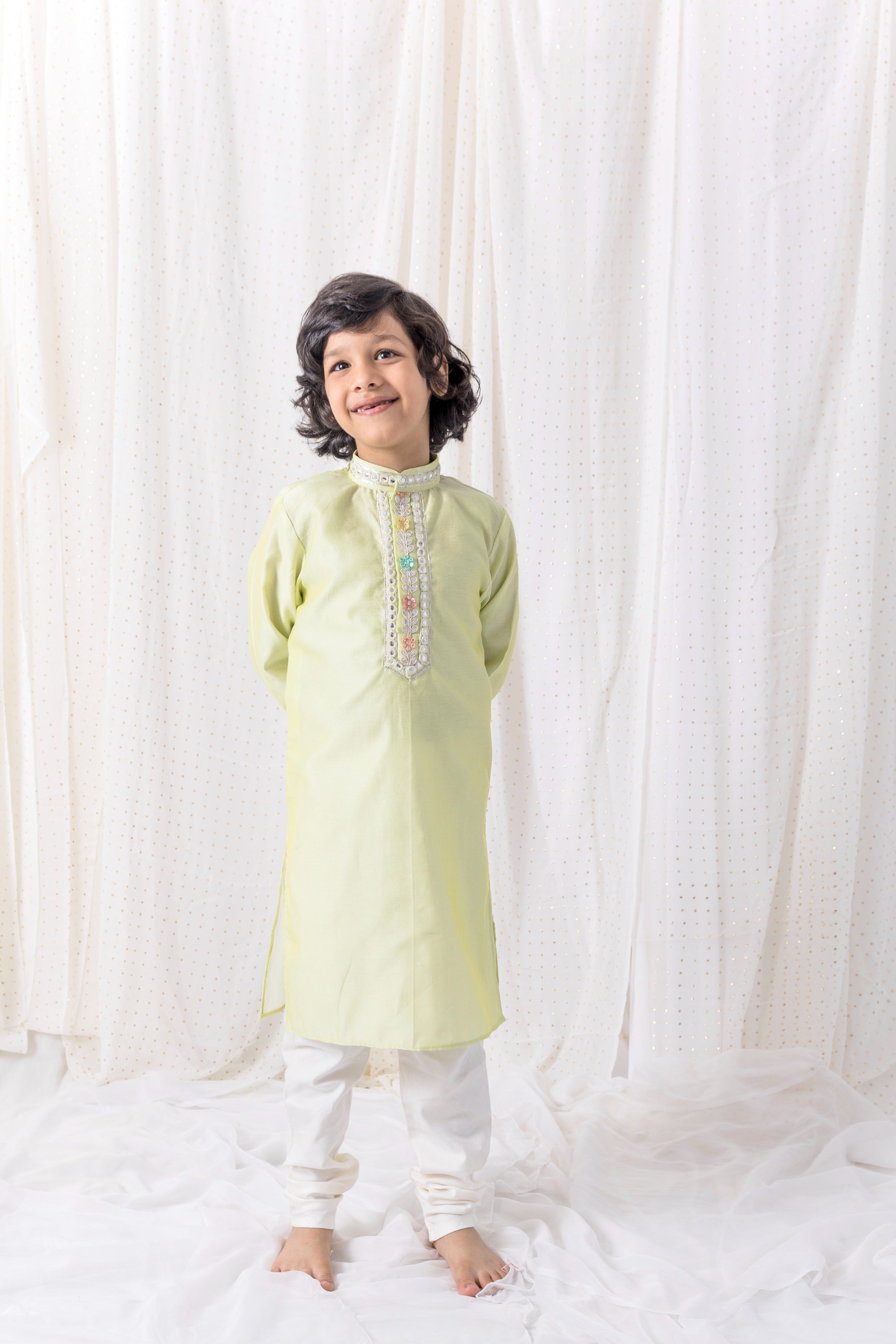 Pastel Green Kurta In Organza With Cotton Silk Pants