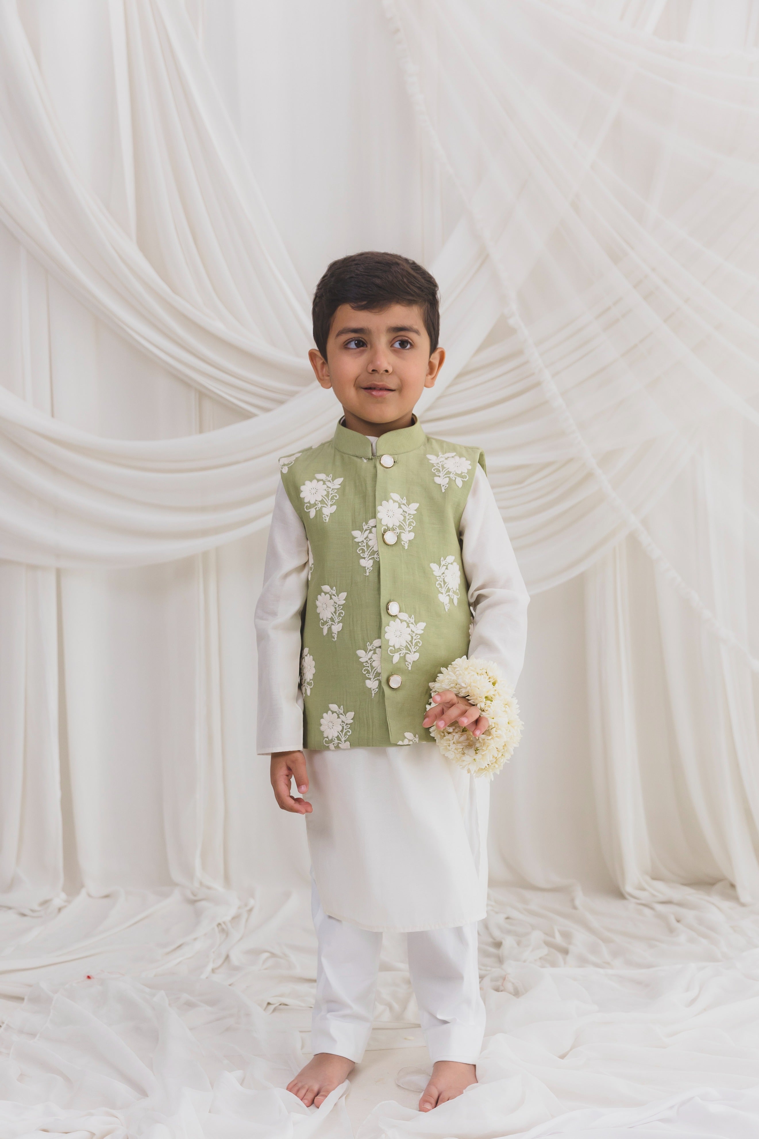 Hara Kurta With Salwar