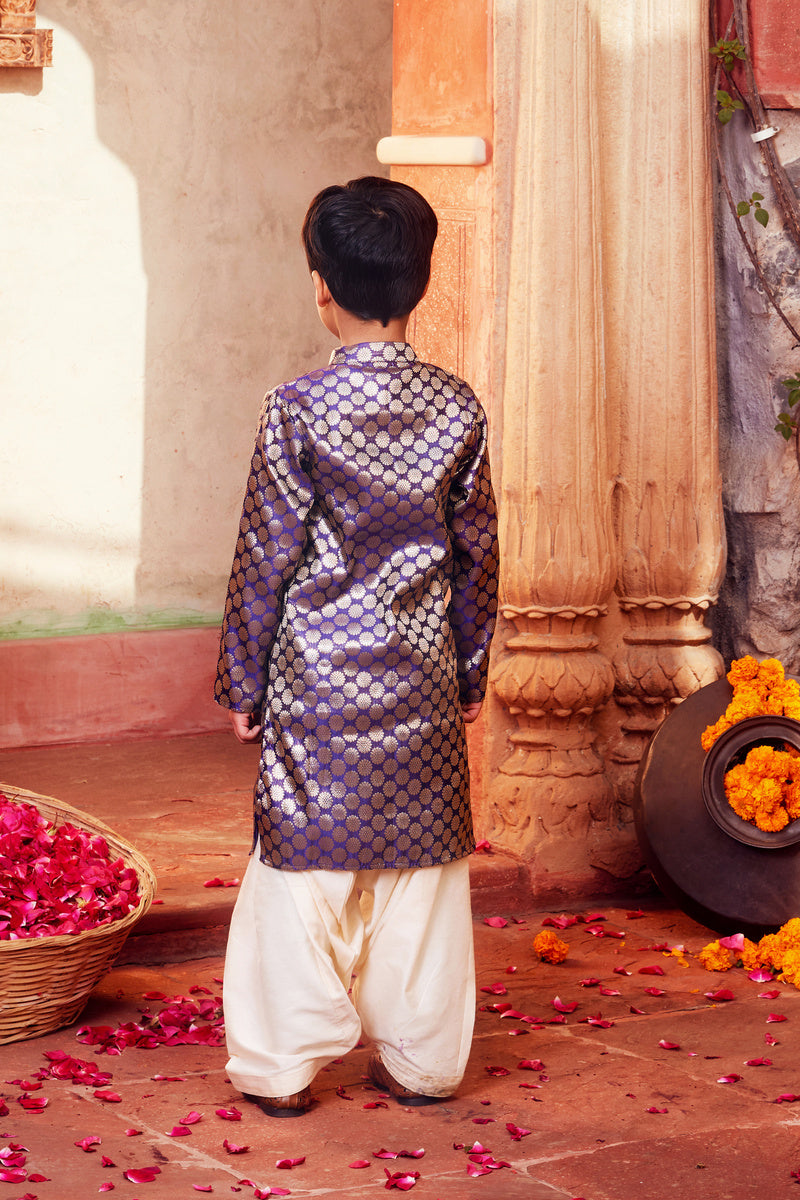 Purple Kurta With White Pant