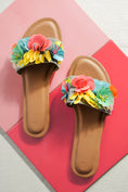 Load image into Gallery viewer, Flirt Floral Flats
