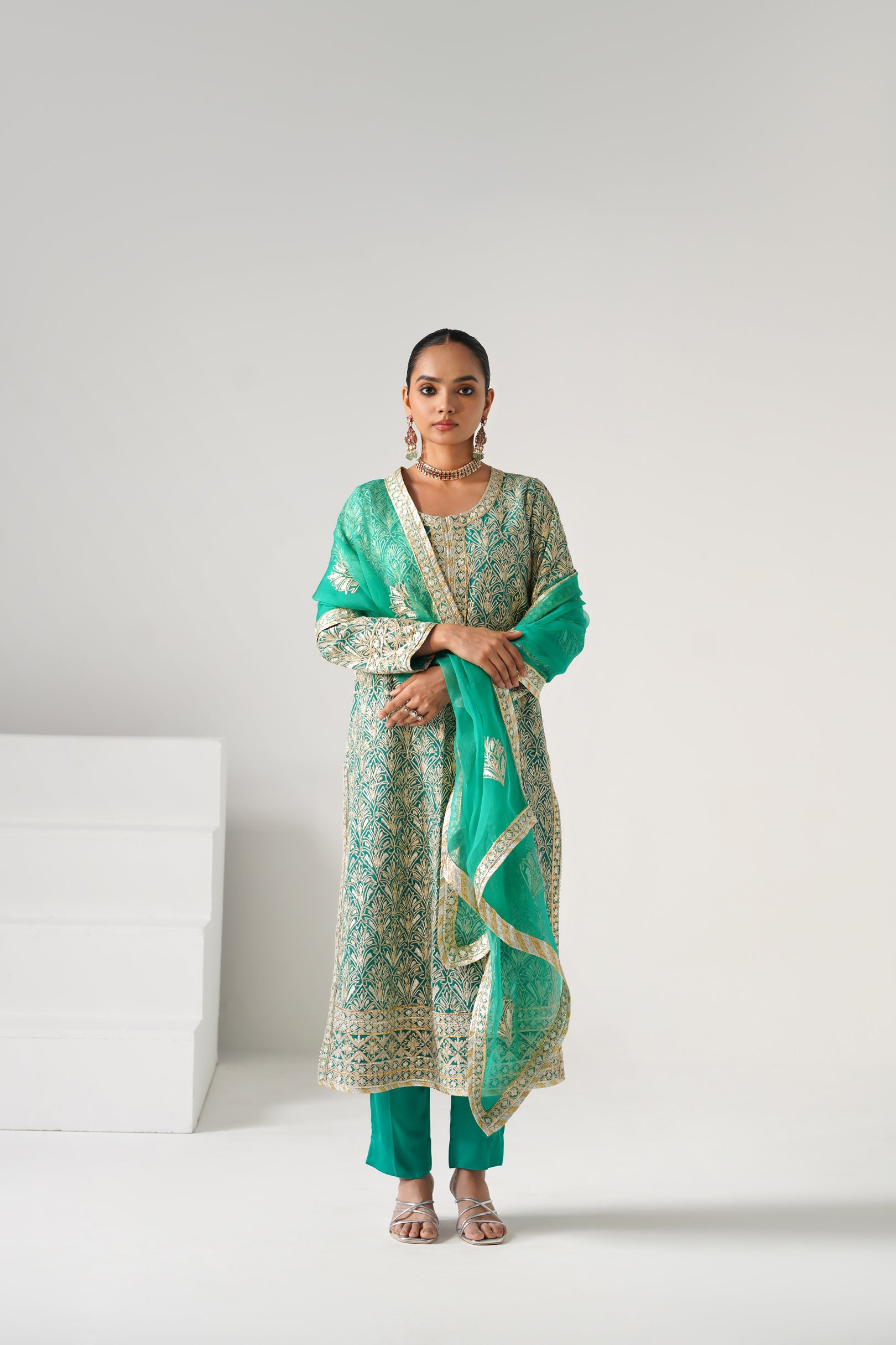 Dilruba Long Kurta Set