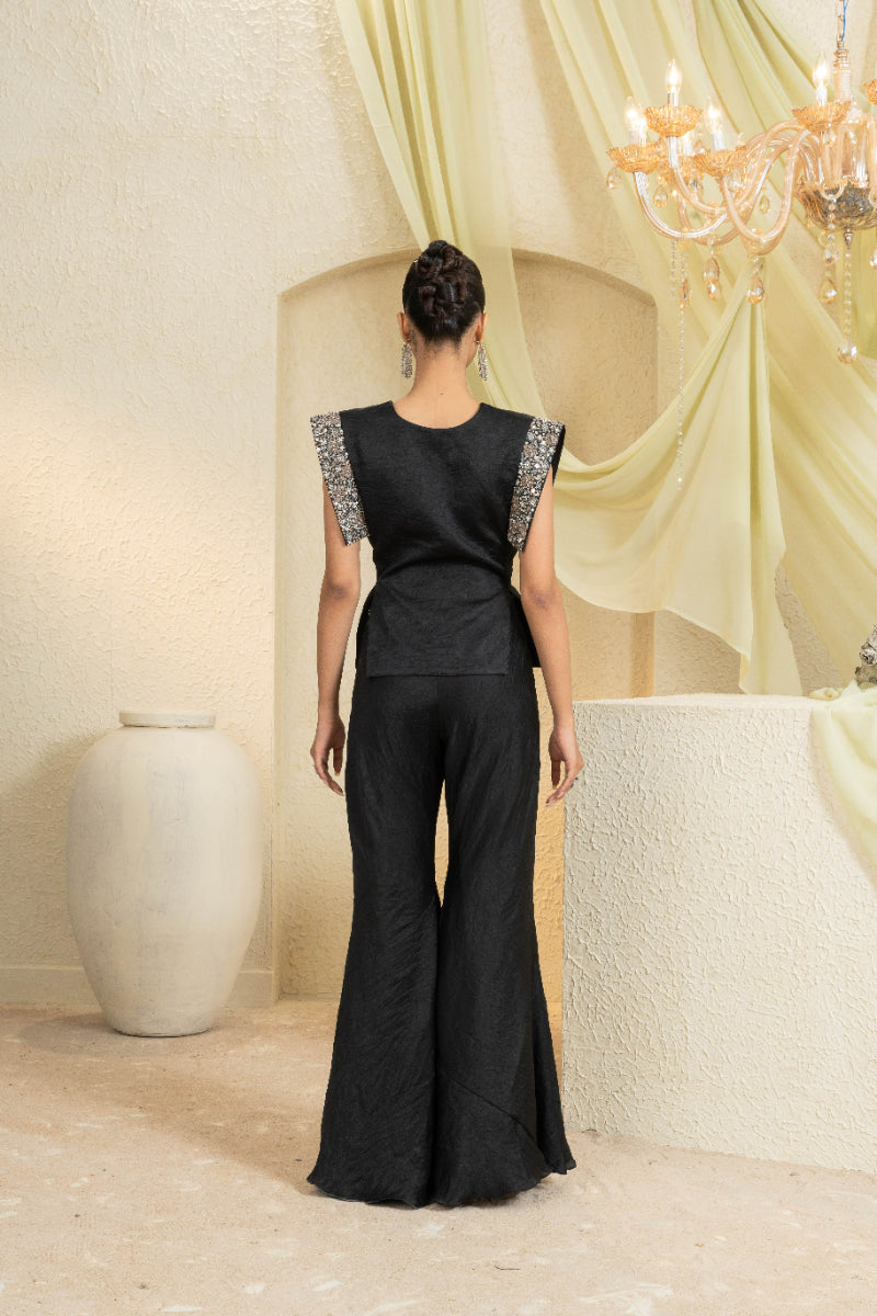 Black Drape Set