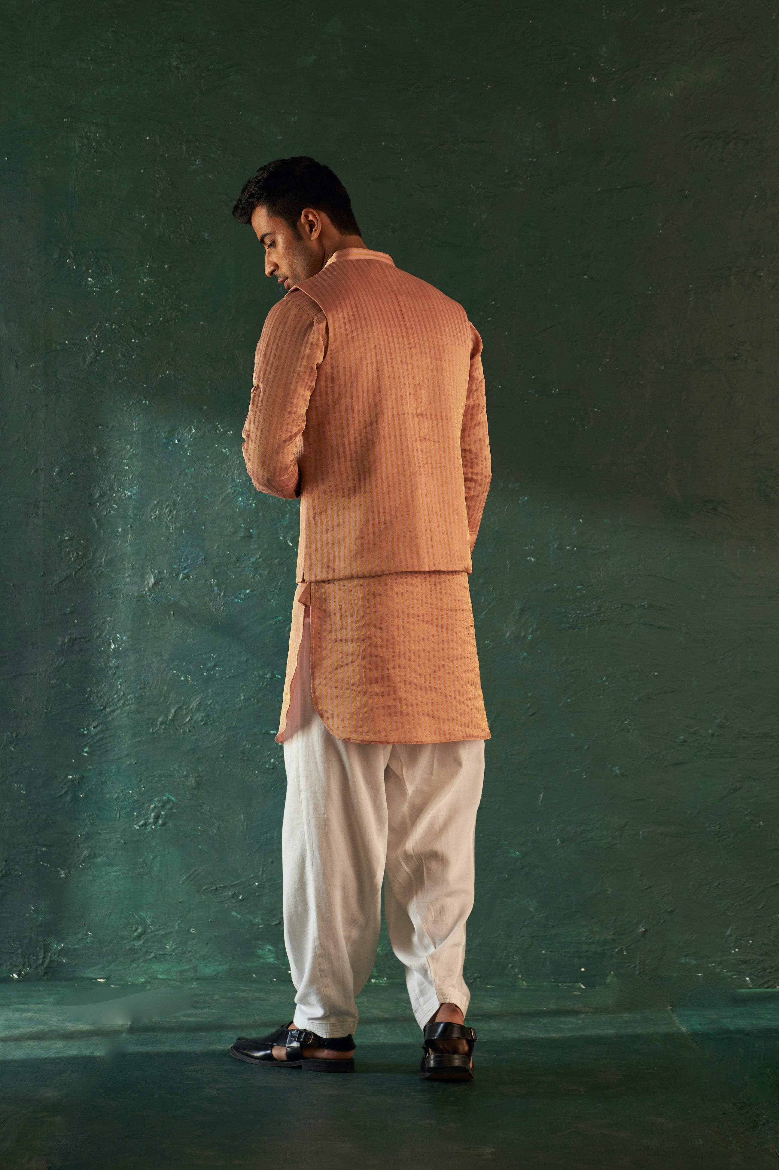 Men s Rose Pink Stripe Pathani Kurta Set with Jacket set of 3 AGASHE