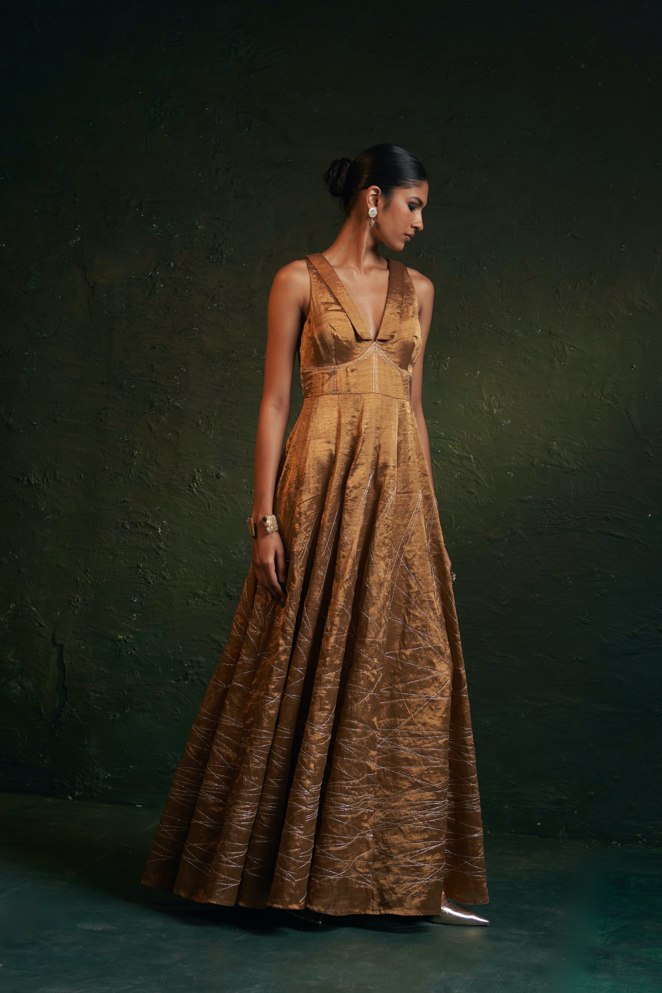 Midas Gold Tissue Long Dress- Set of 1