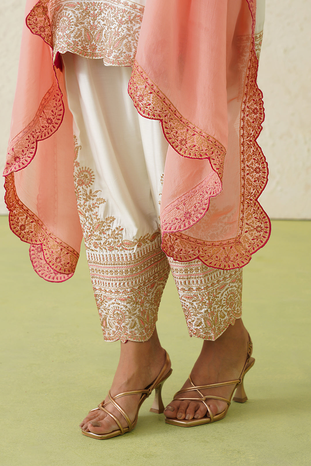 Noor Cream Embroidered Set with Organza Dupatta- Inching India