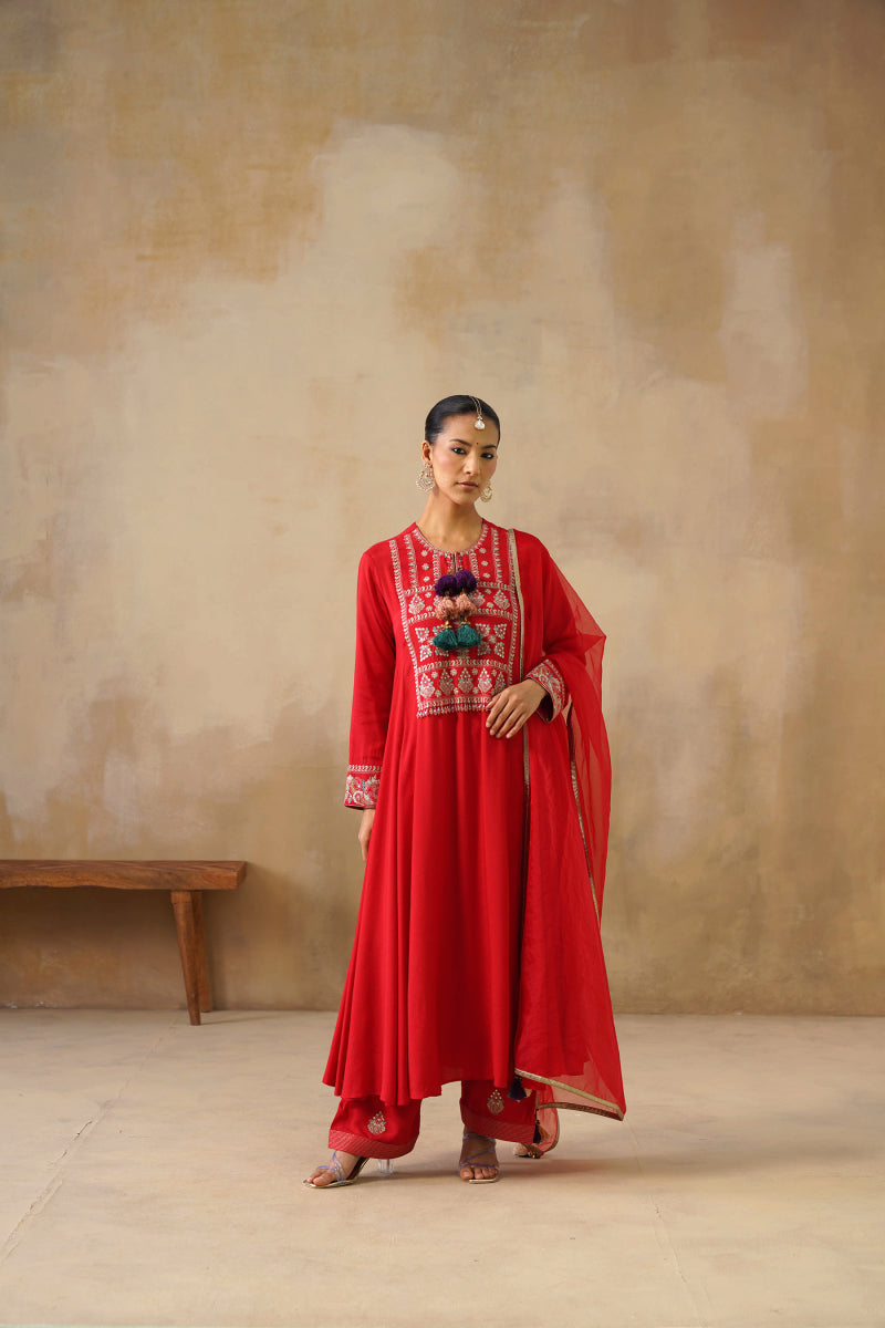 Noor Red Kali Suit Set With Dupatta