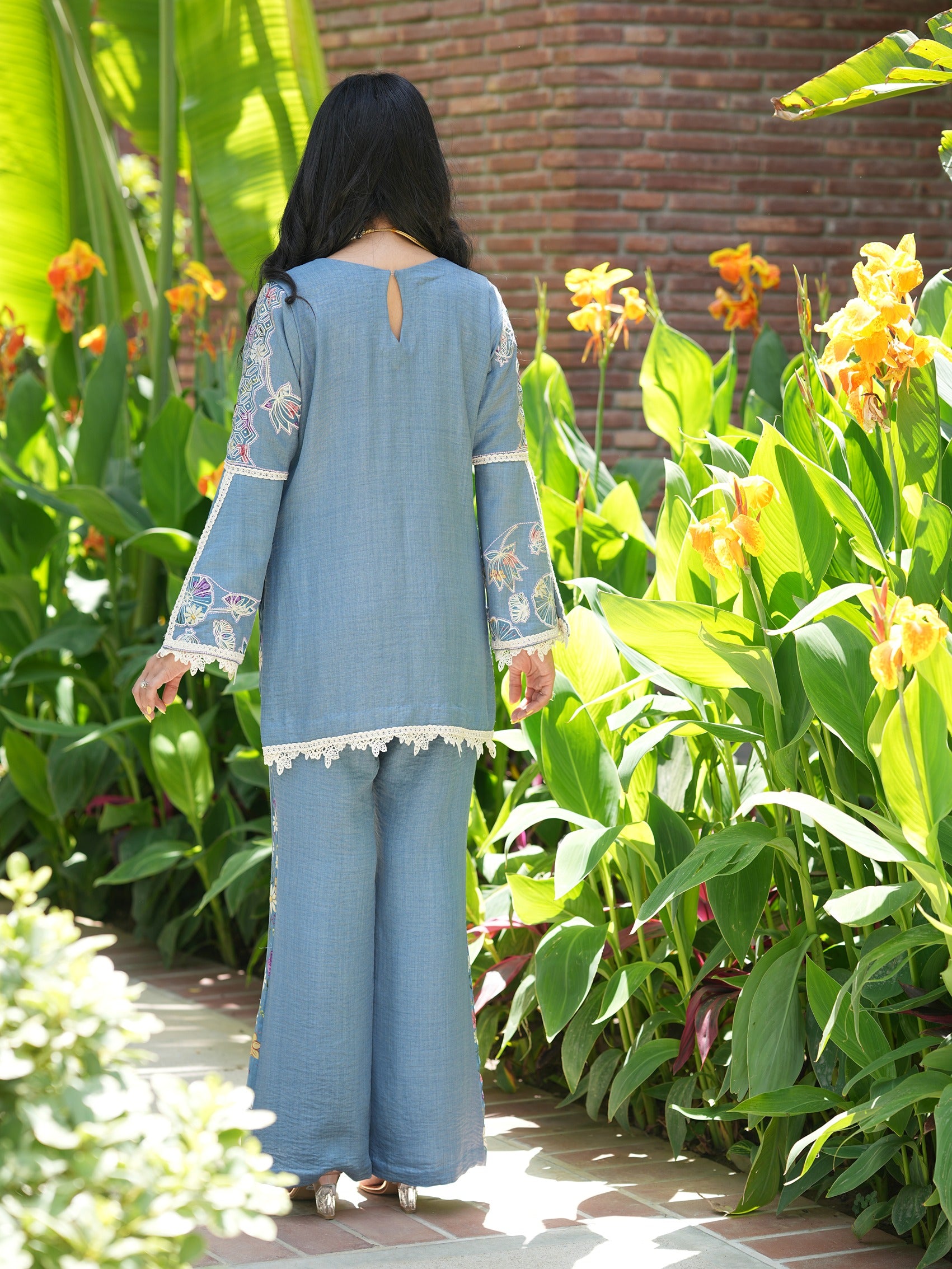Jhoola Kurta Set