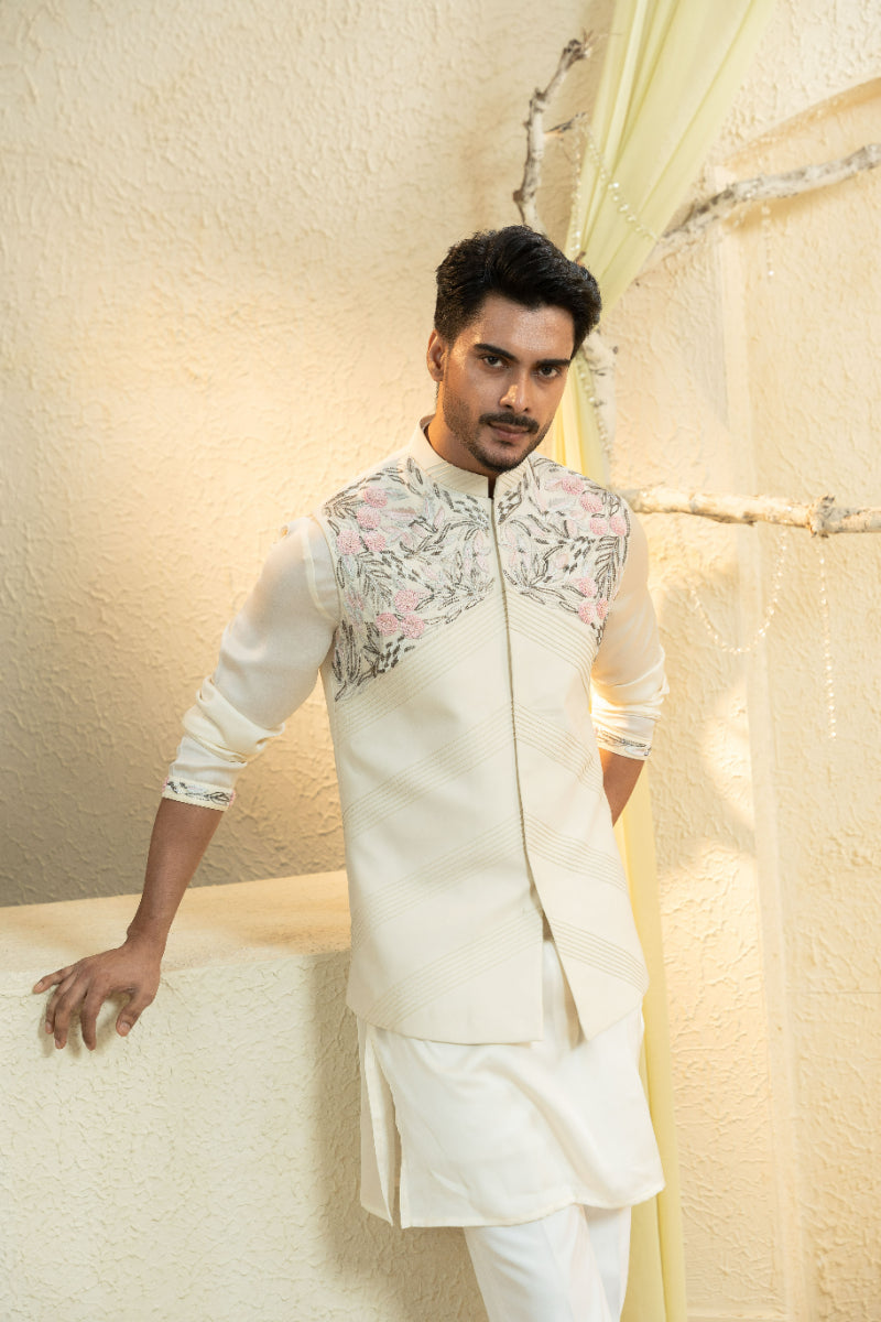 Swan White Hand-Embroidered Bundi