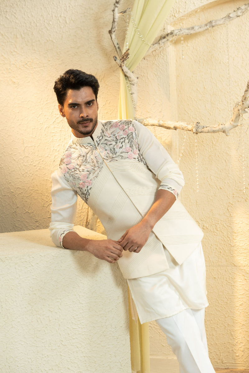 Swan White Hand-Embroidered Bundi