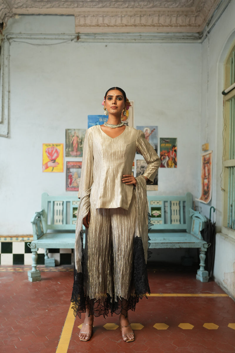 Devangi - Top, pants & scarf set