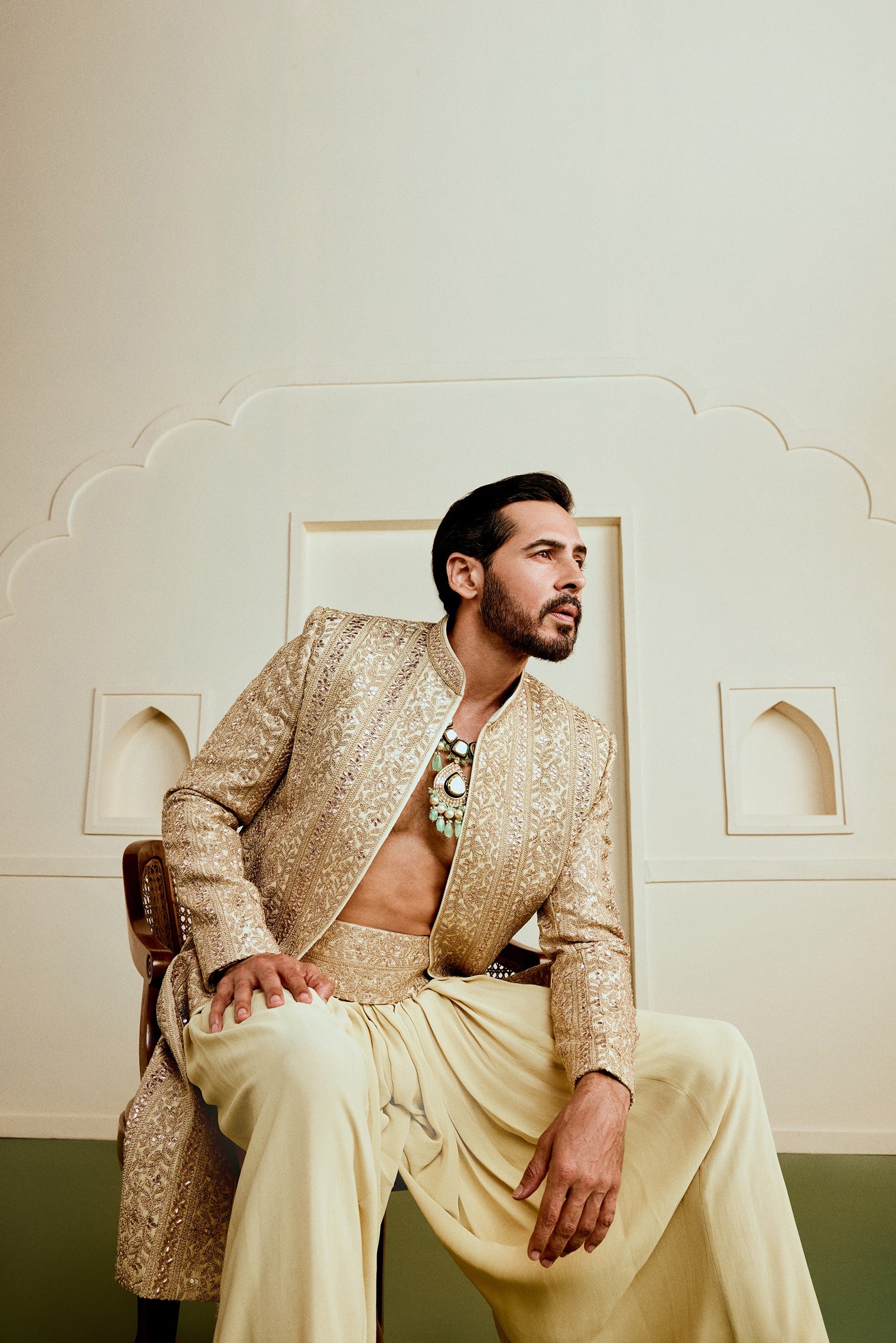Dino Morea Aariz Sherwani Set