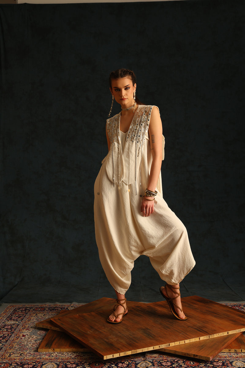 V-jumpsuit with a panel waistcoat