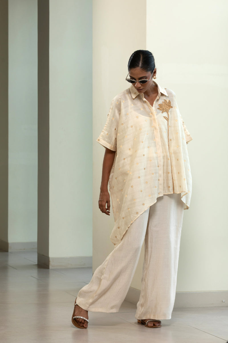 Asymmetrical Rose Shirt - Off-White