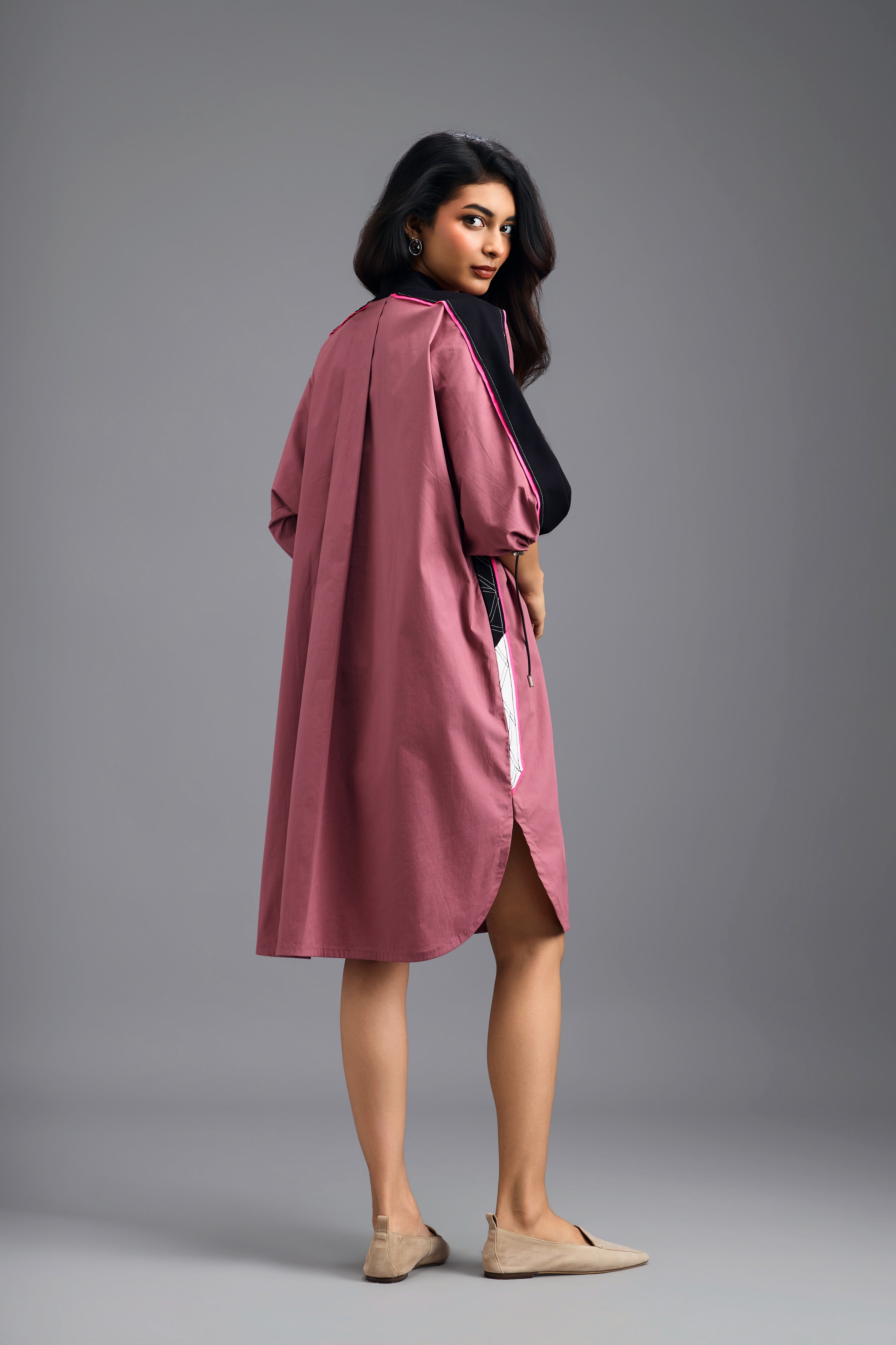 DRESS