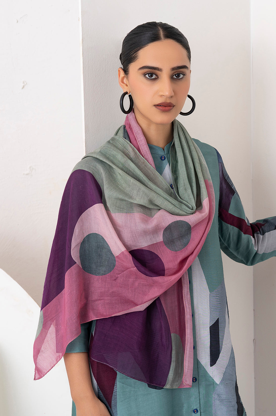 Salmon Pink & Wine Thin Chanderi Printed Stole