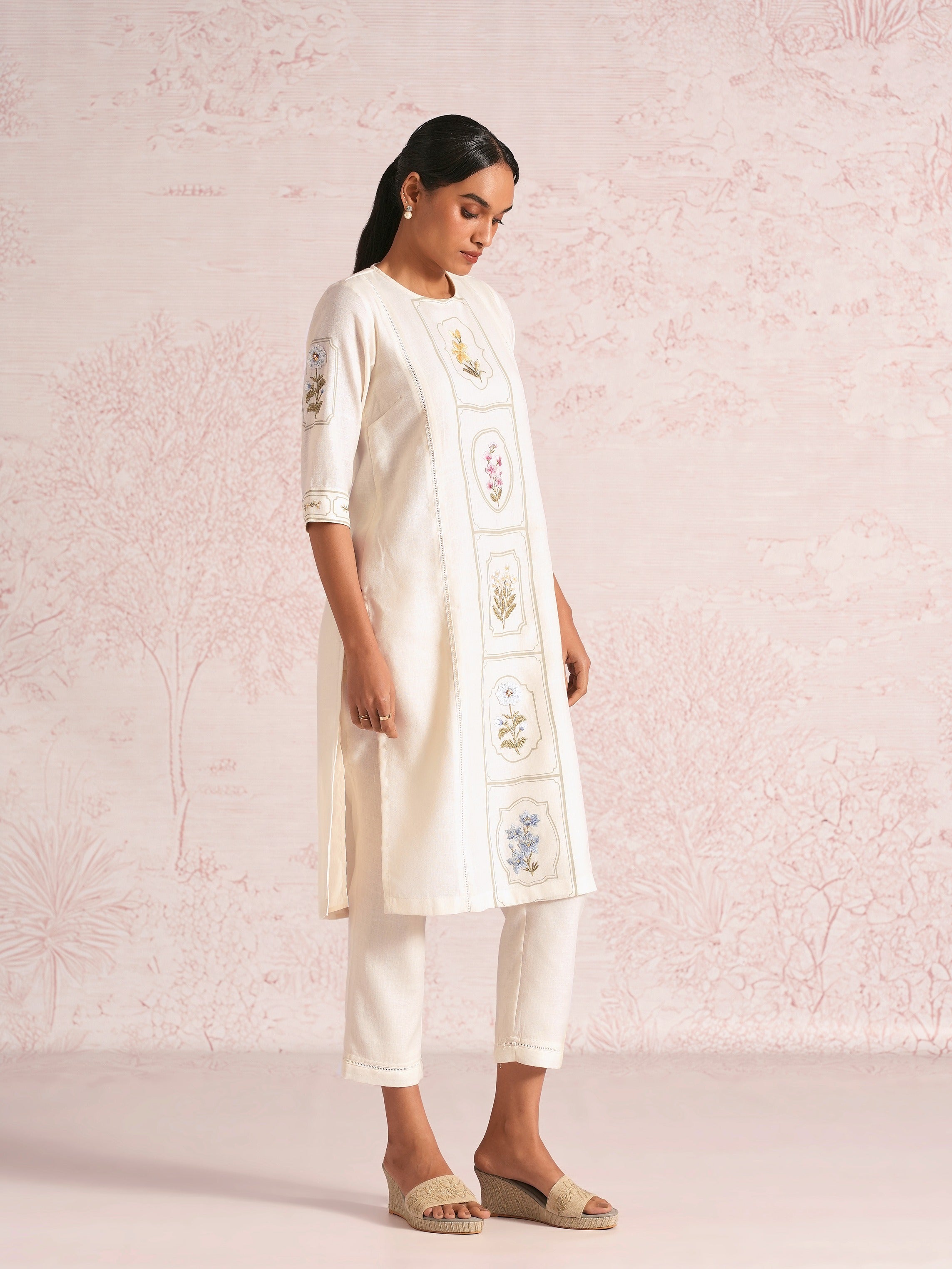 Garden Gallery Aria Kurta Set - Off White