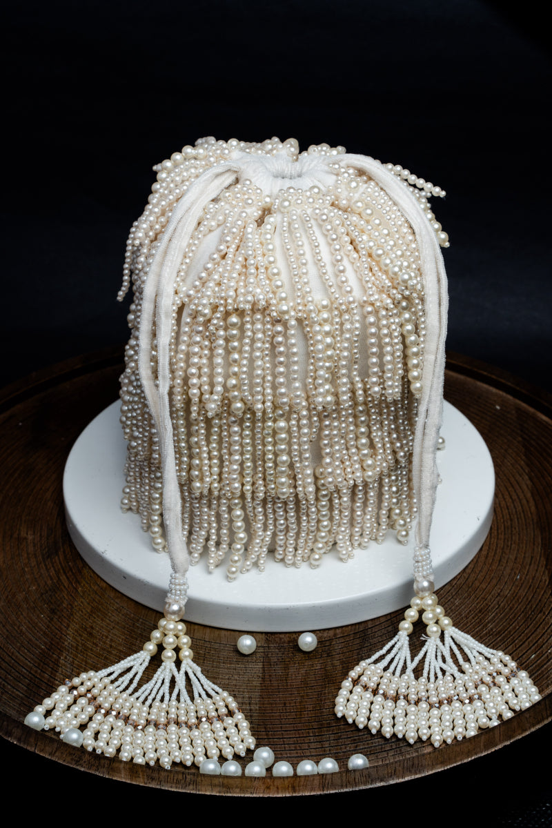 Gilt Raindrops White