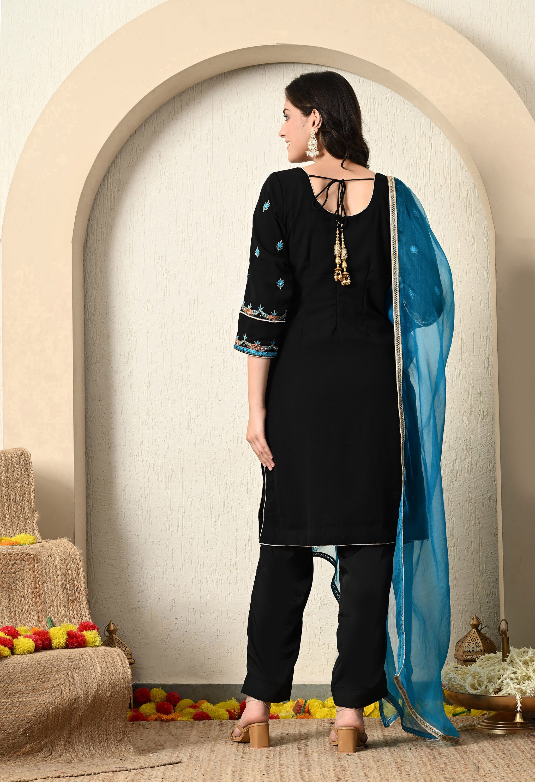 Black Thread & Zardozi Work Kurta Set