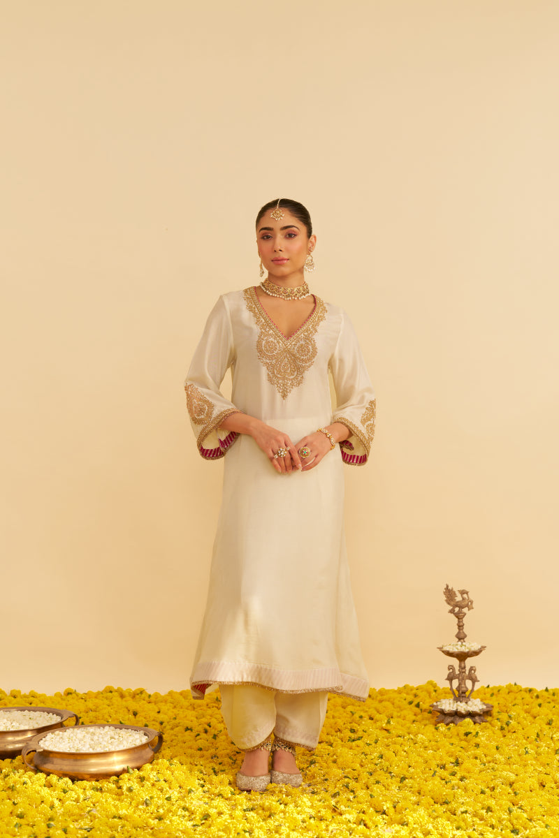 Haayat-Long Kaftan With Salwar