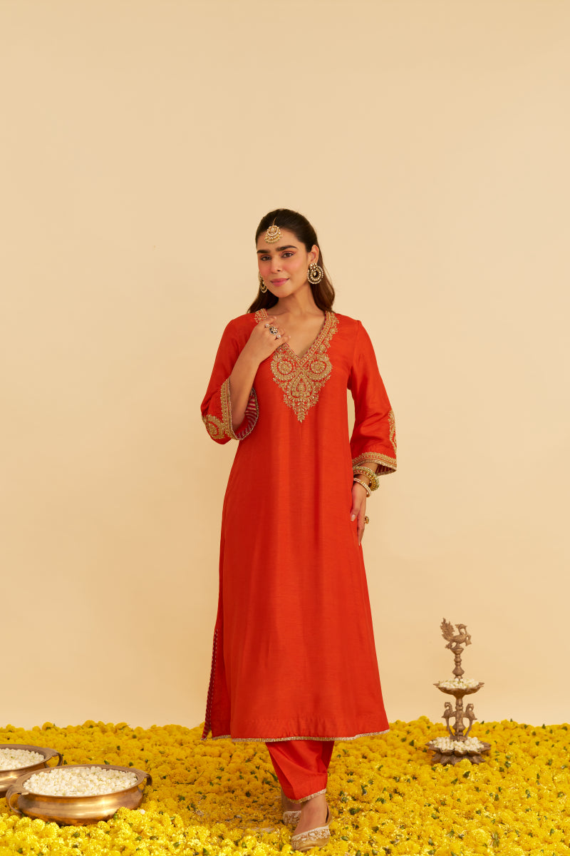 Haayat-Long Kaftan With Salwar
