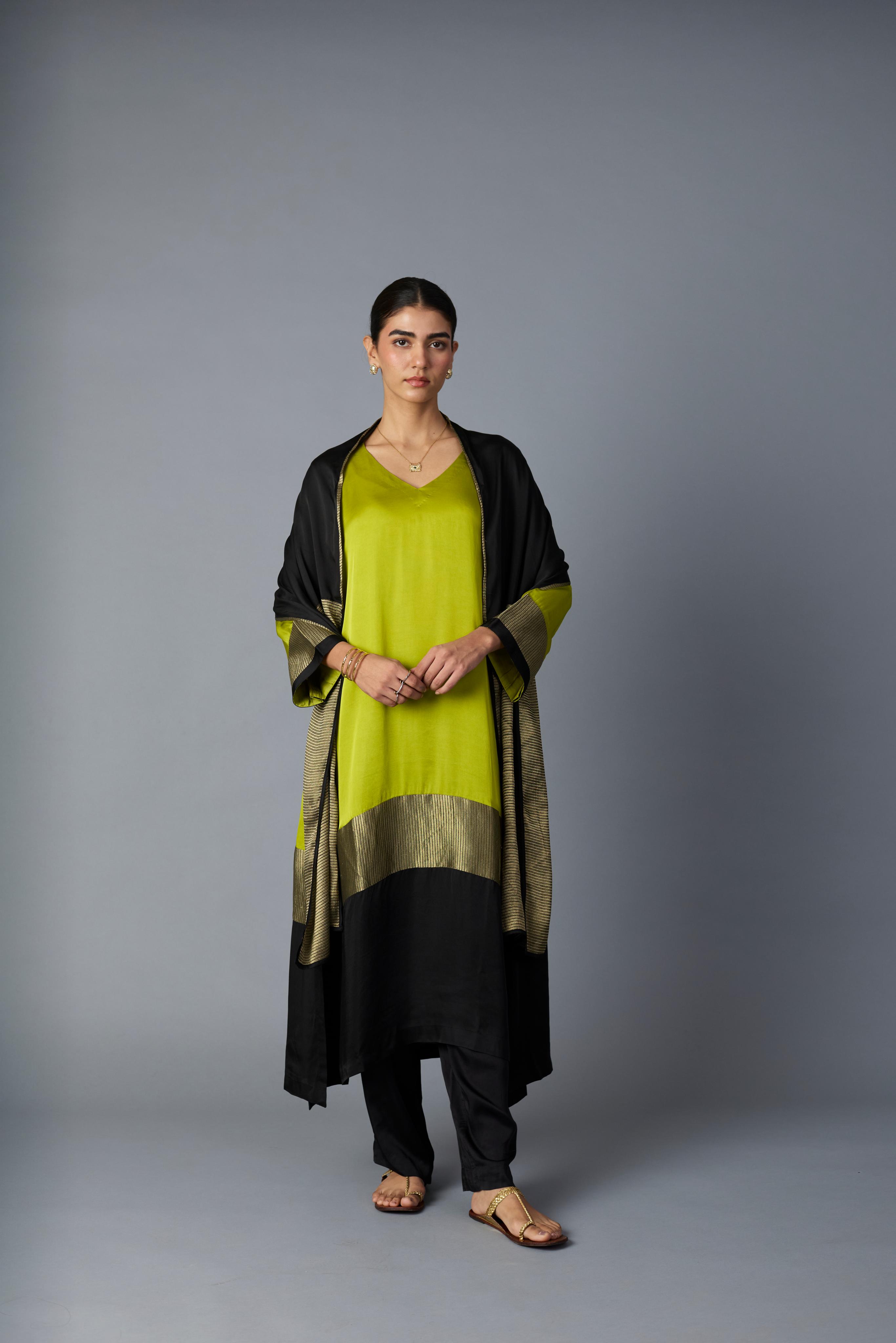 HEENA KAFTAN -LIME GREEN & BLACK (SET OF TWO)