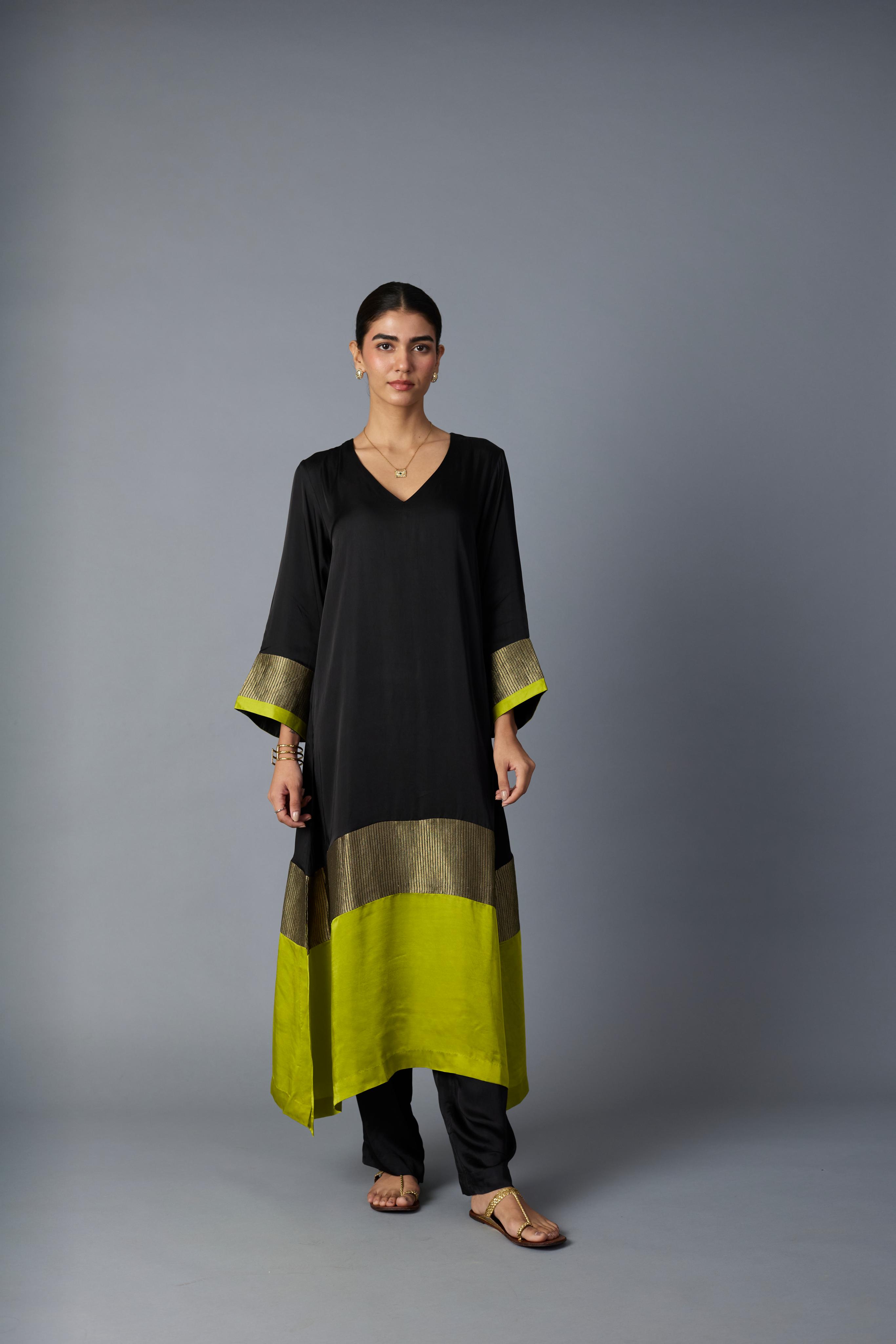 HEENA KAFTAN -BLACK & LIME GREEN (SET OF TWO)
