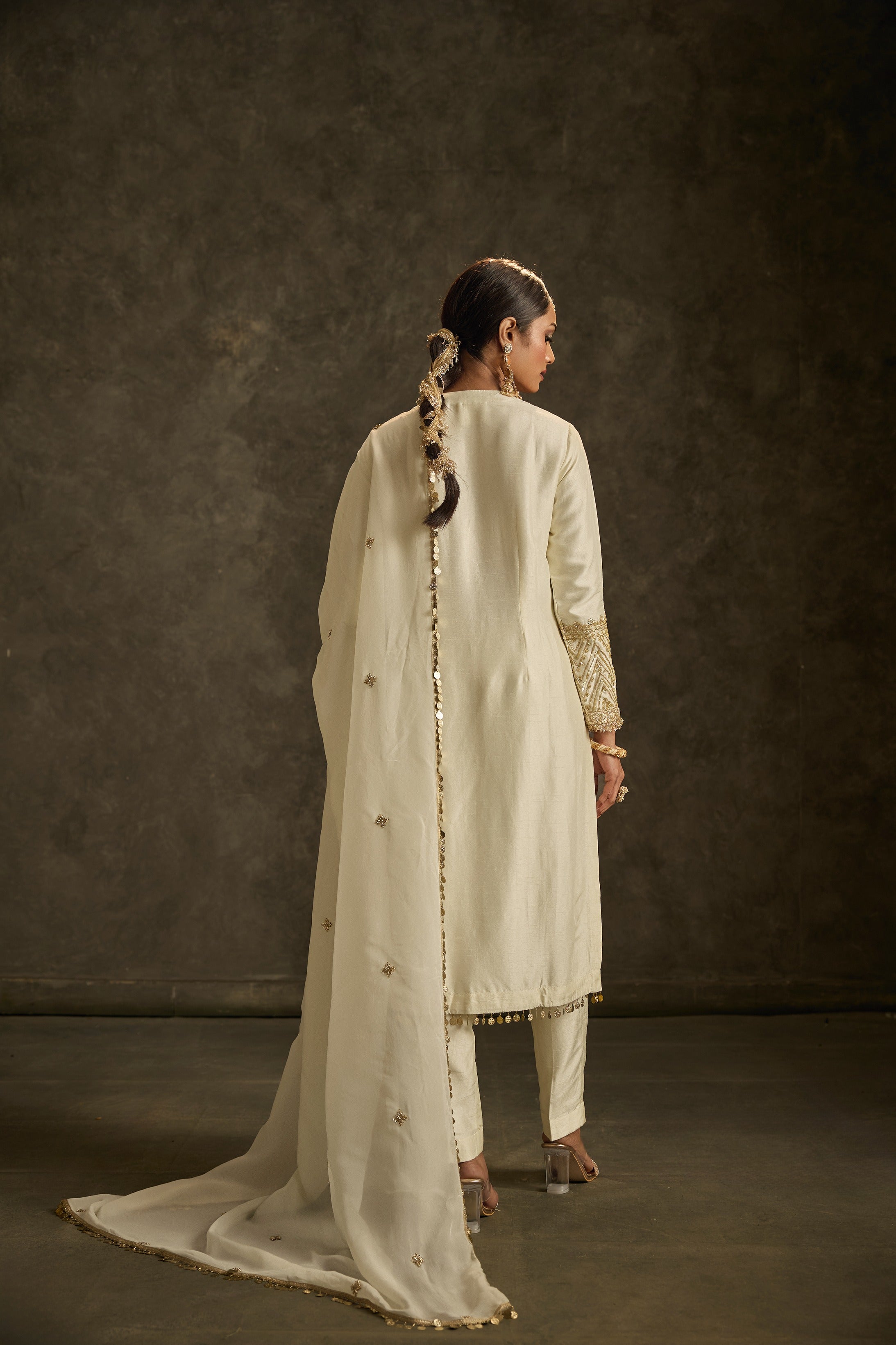 Gulnaar -Ivory Hand Embriodered kurta Set