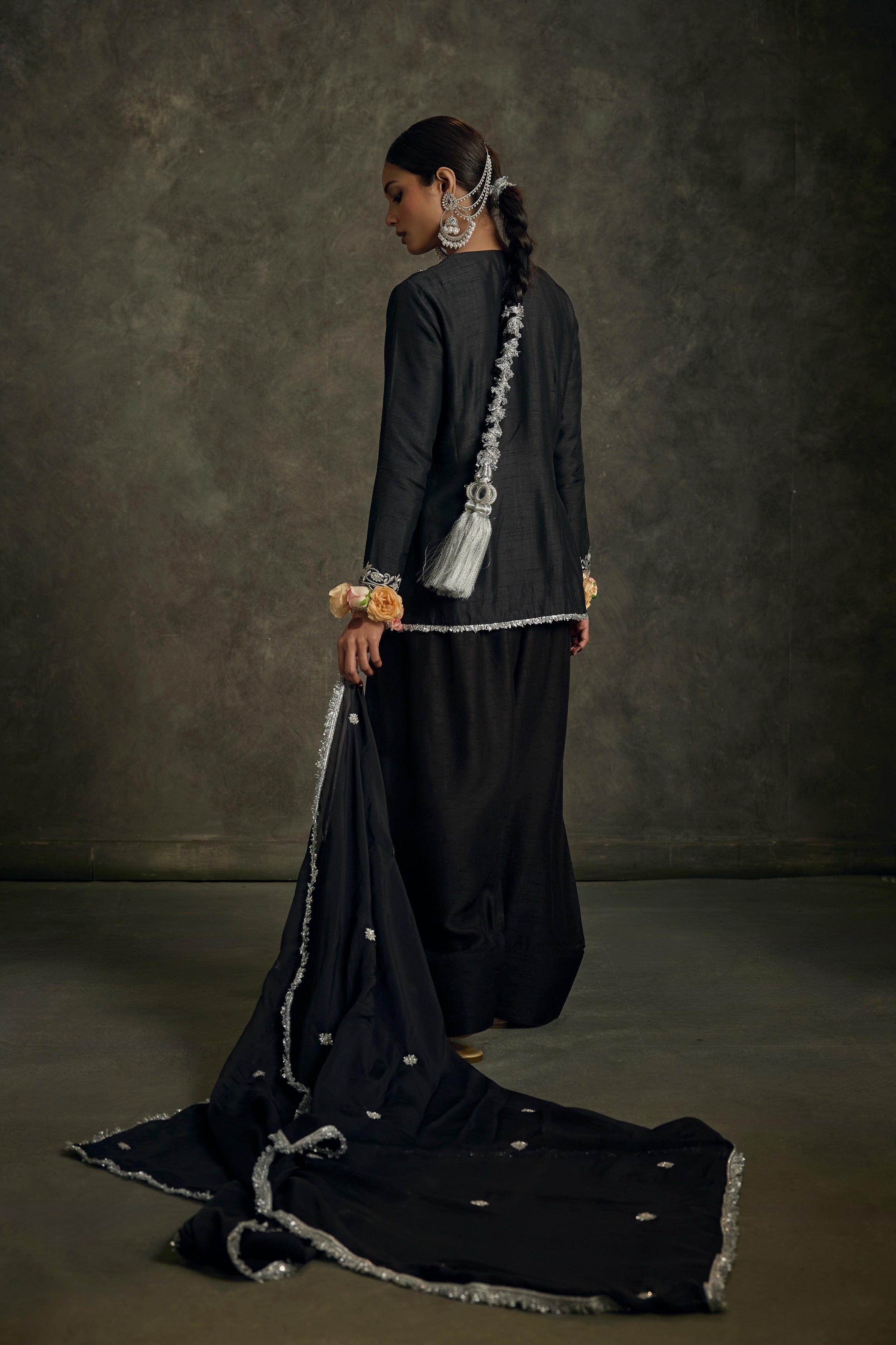 Nooriya-Black Zardozi Kurta Salwaar Set with Embroidered Dupatta