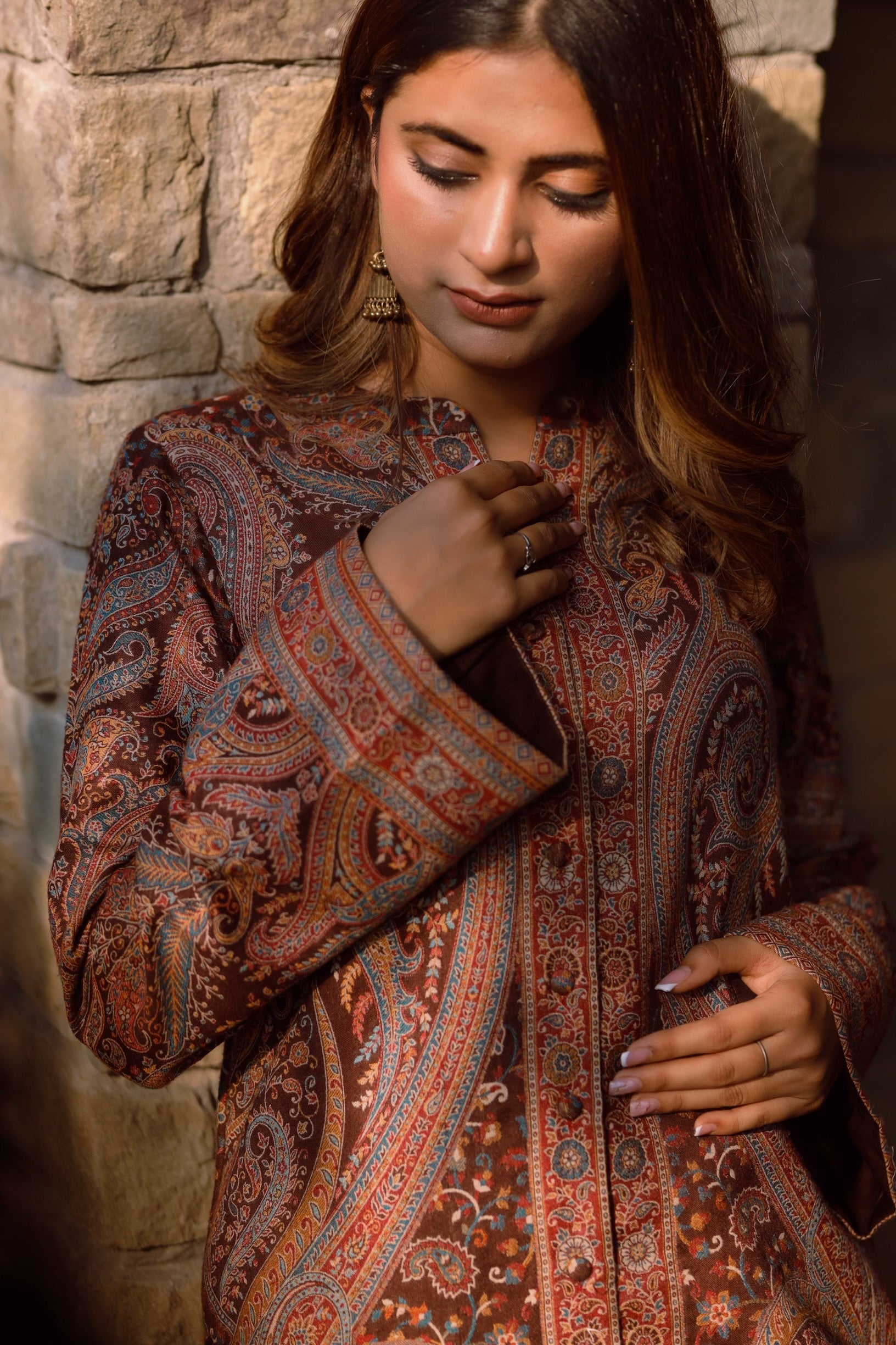 Brown Kaani Set- Inching India