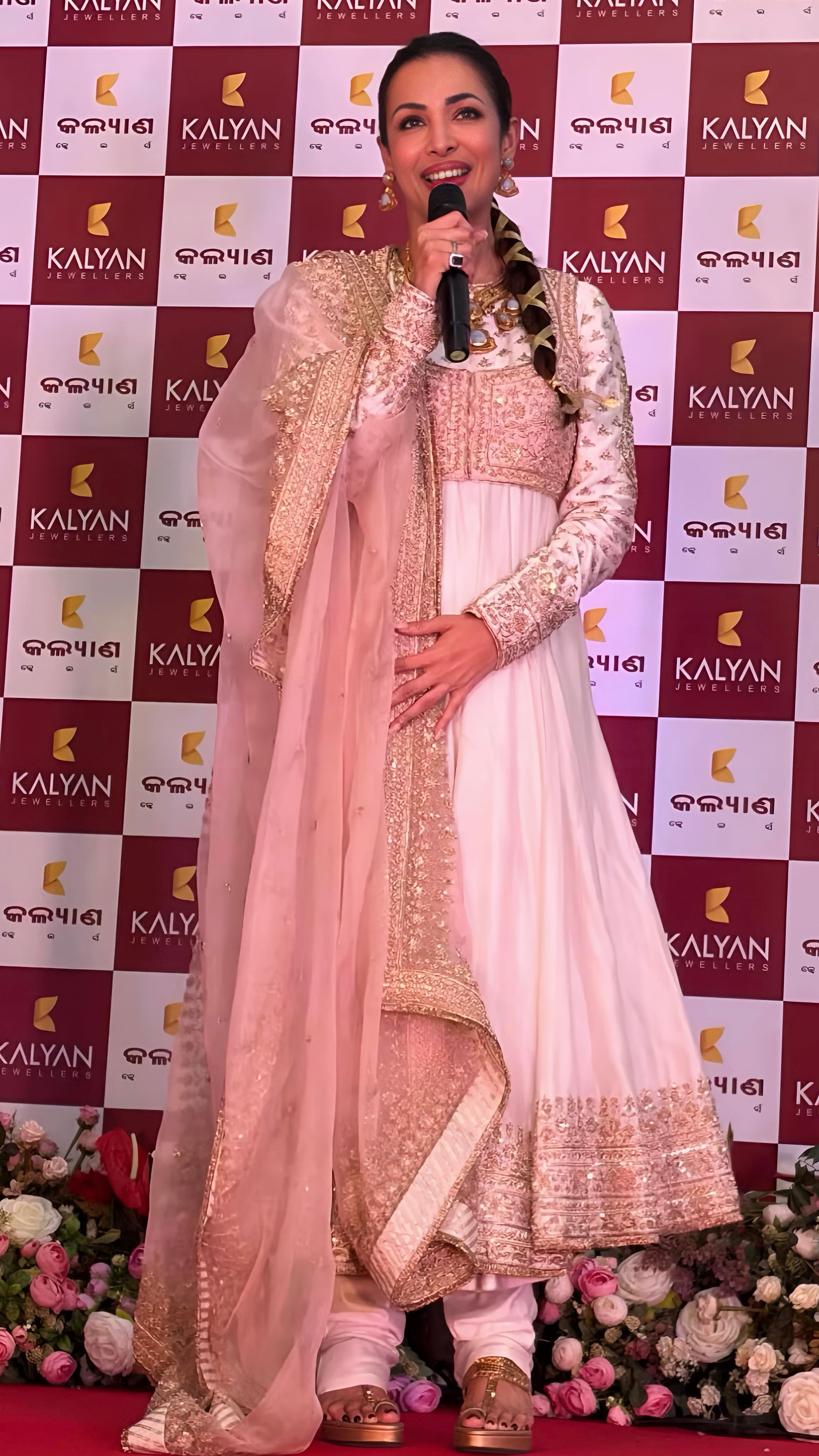 Noor Dabka Zardozi Anarkali Set