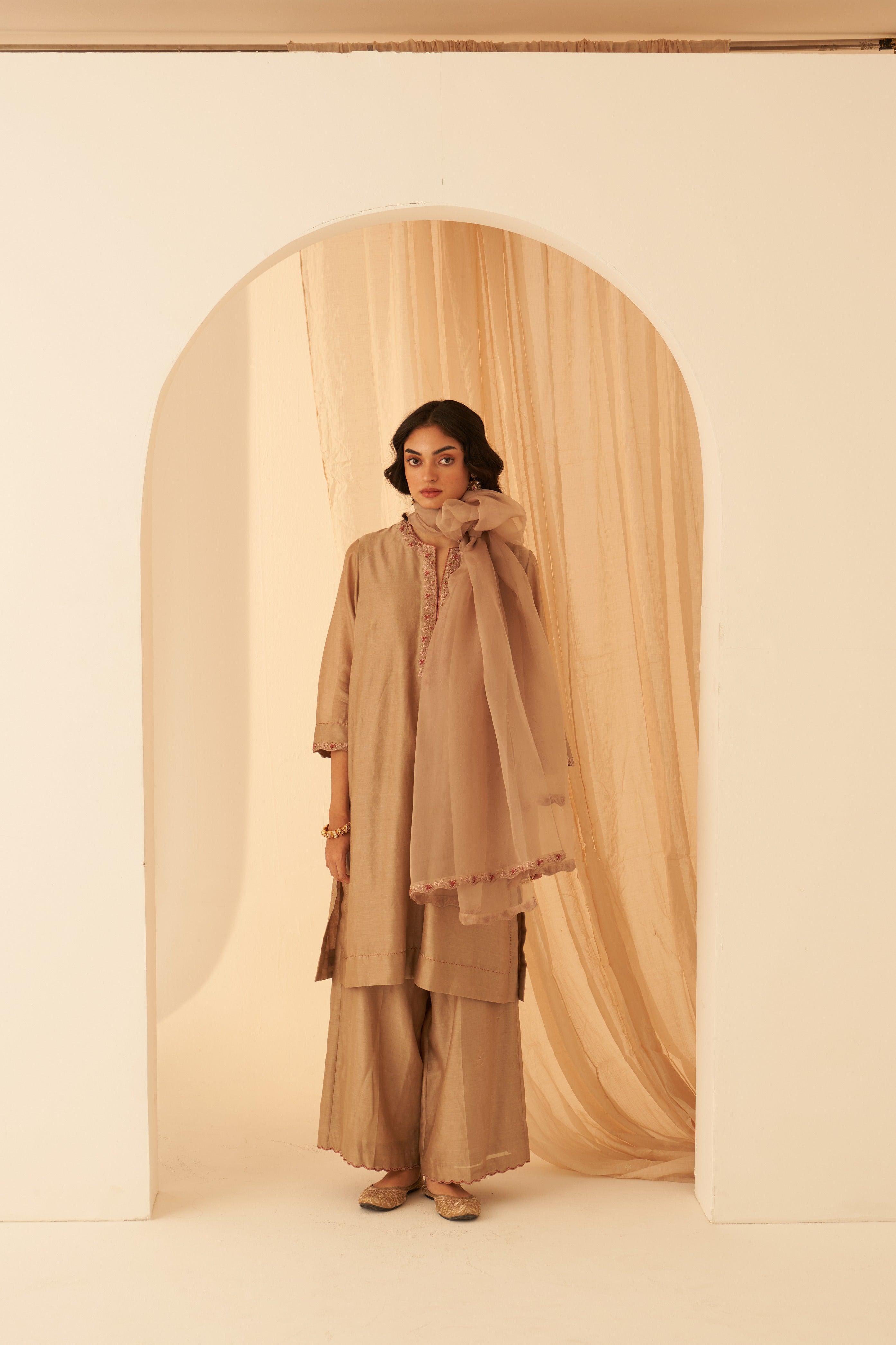 Champagne Chanderi Sindhi Stitch Kurta Set