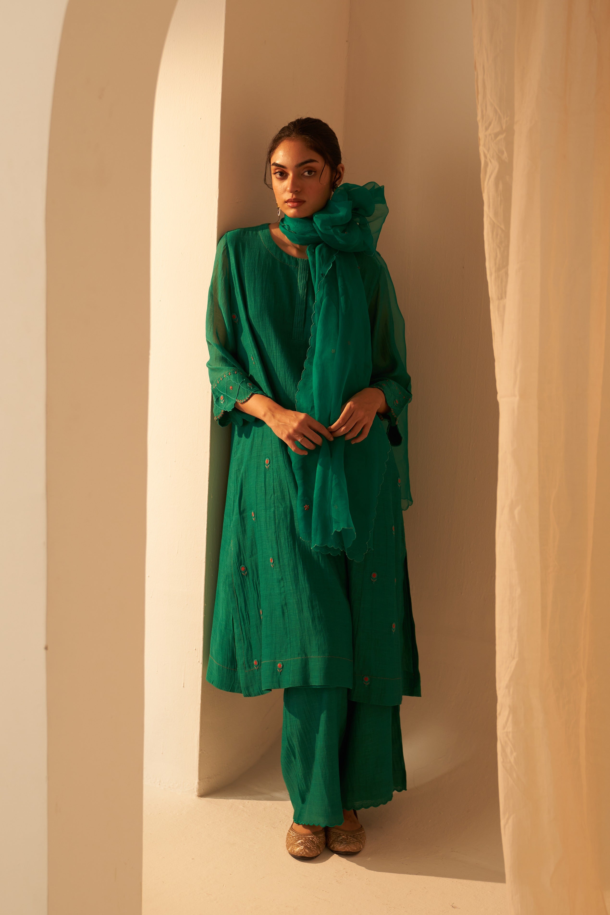 Rama Green Chanderi Floral Buti Kurta Set