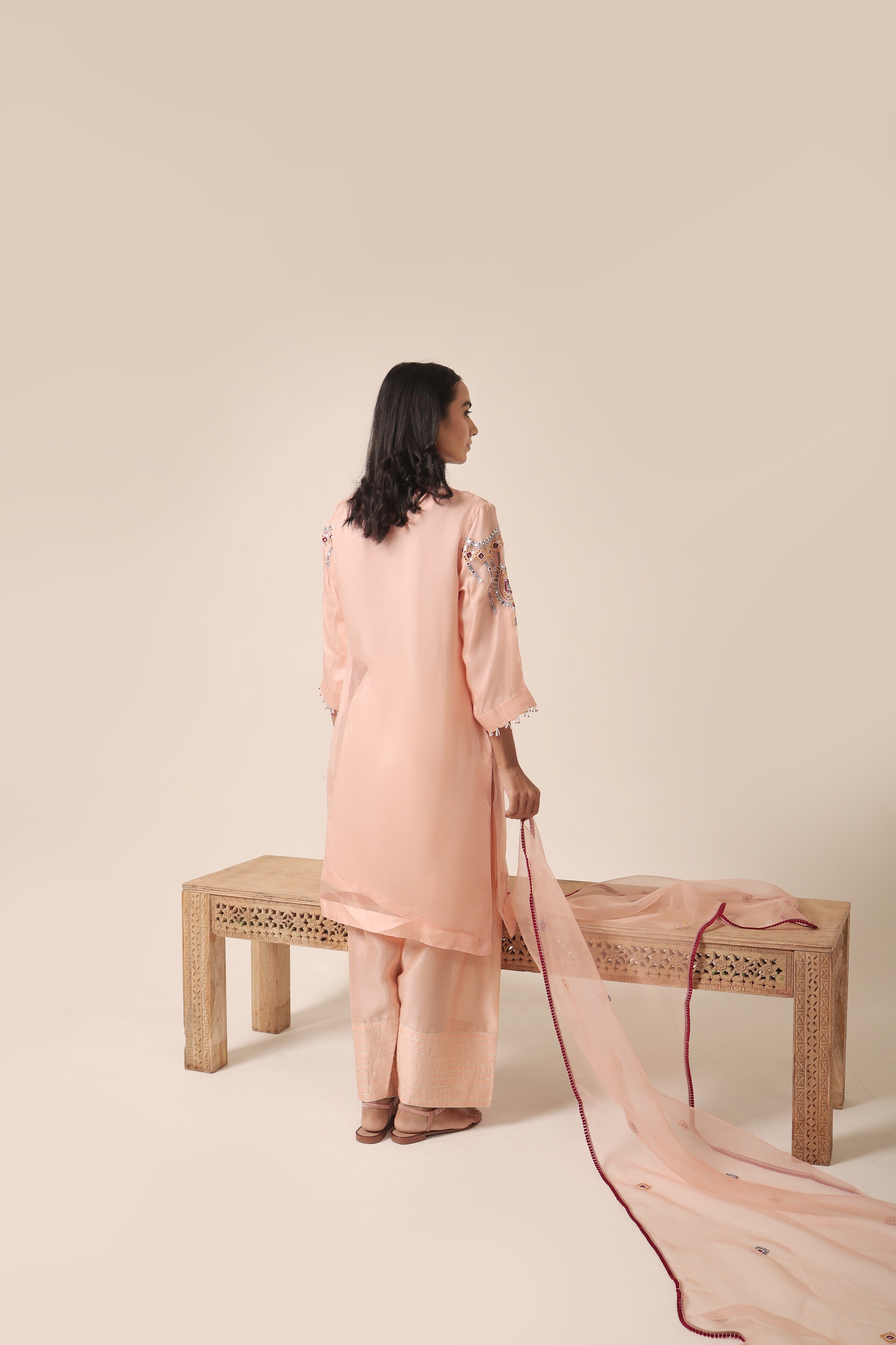 Jhaalar Suit Set