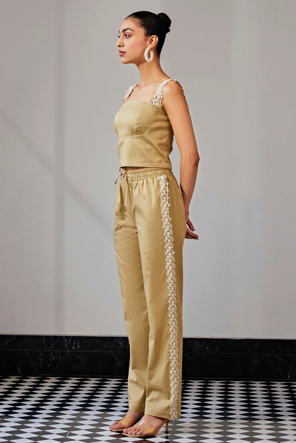 BEIGE EMBROIDERED TOP & PANTS SET