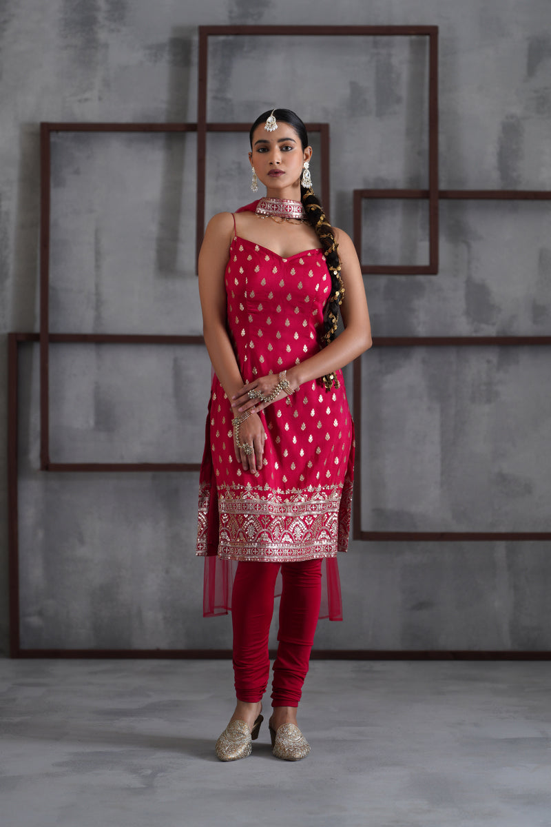 Fuchsia Kurti, Churidar And Chhoker Dupatta