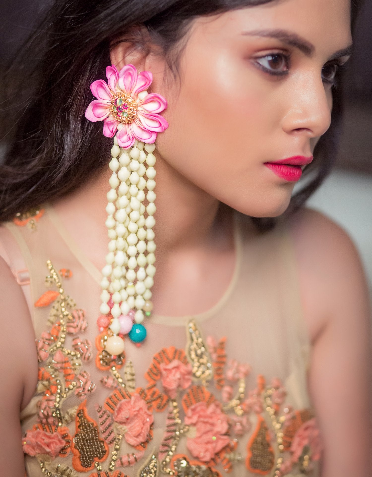 Lily Floral Shoulder Duster Earring