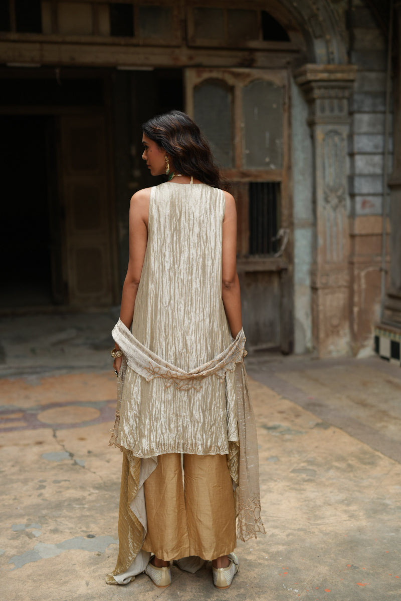 Kajri - Dress, pants & scarf set