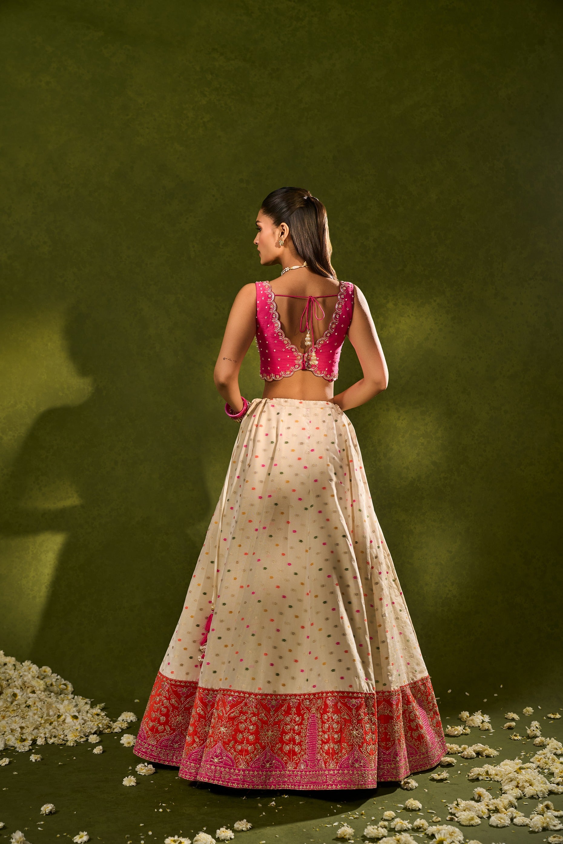 ANVI LEHENGA