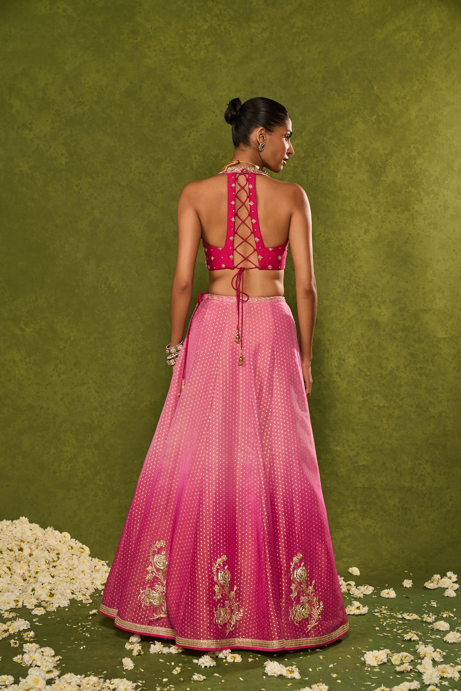 INARA LEHENGA