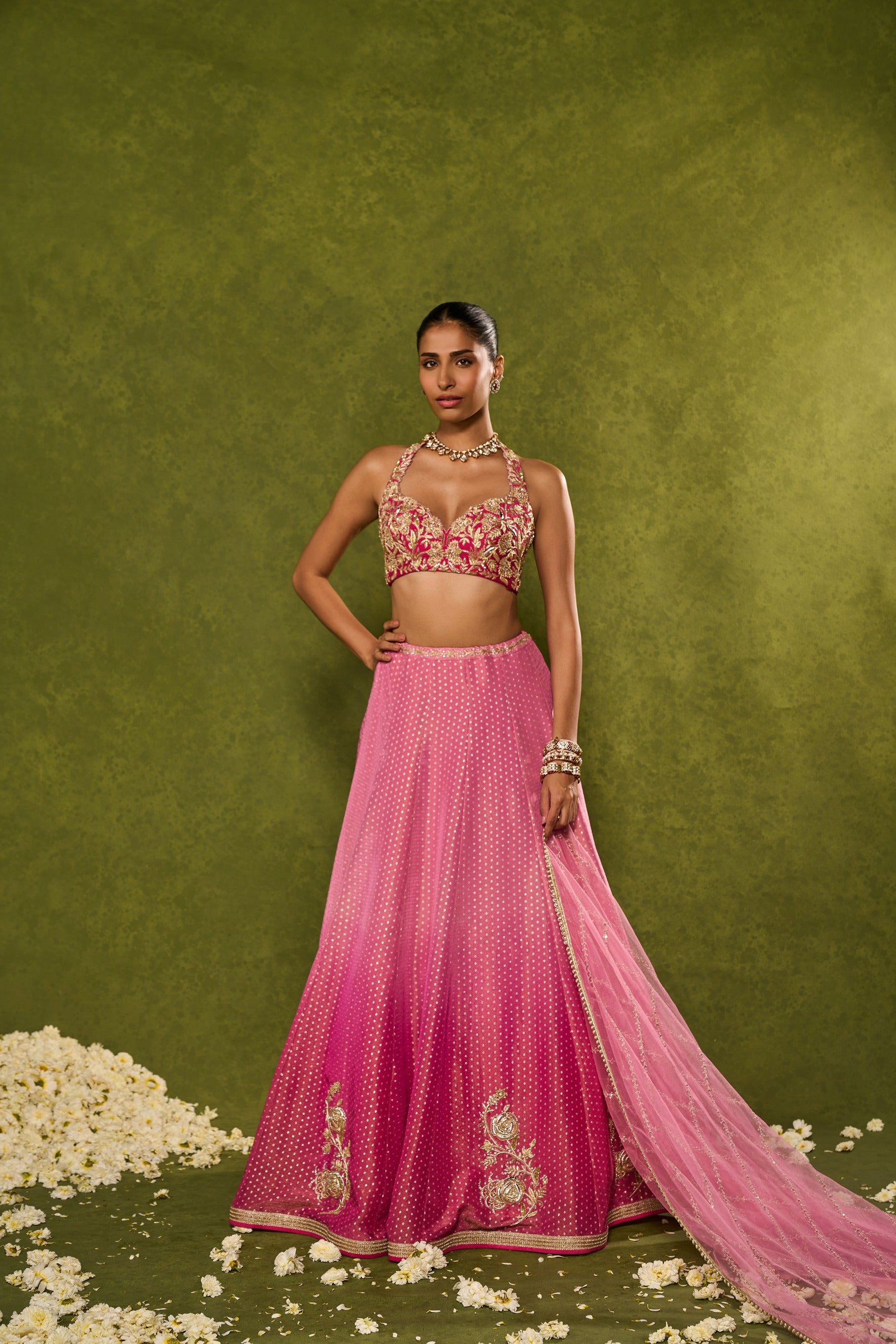 INARA LEHENGA
