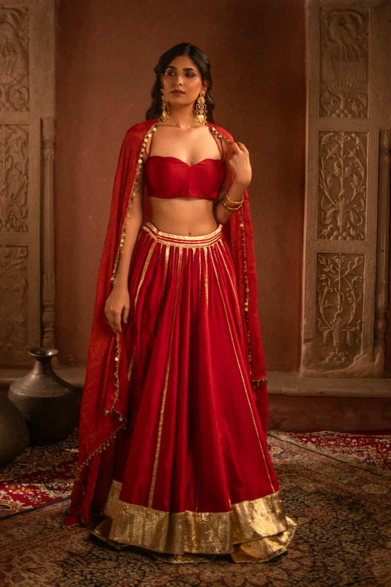DOUBLE LAYER GOTA LEHENGA