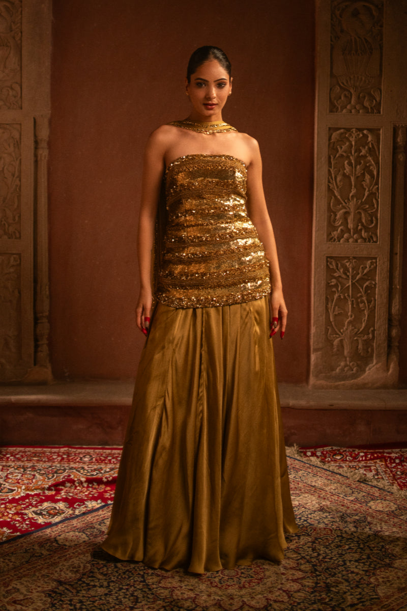 TUBE GOLD LEHENGA