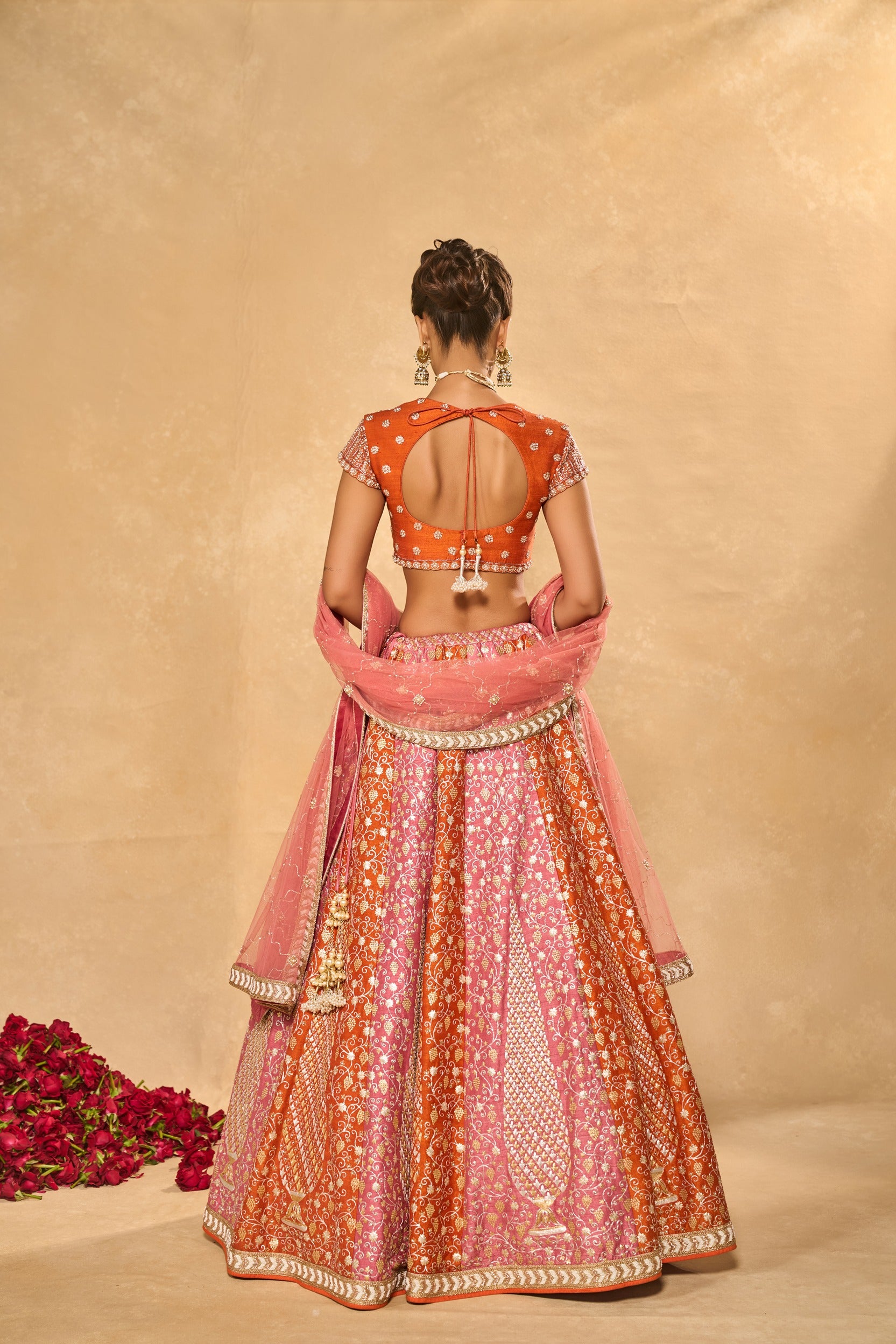 SABA LEHENGA